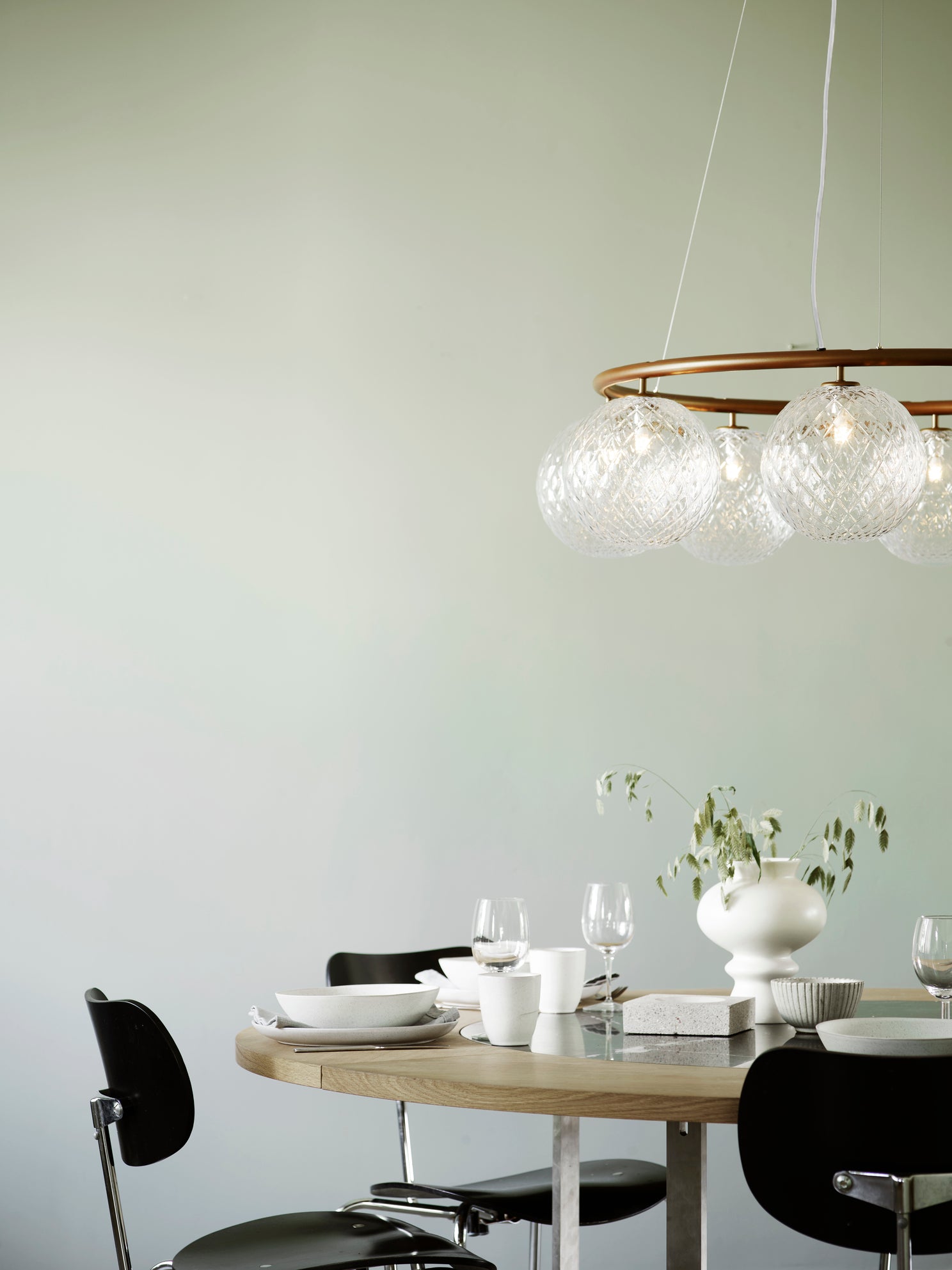 Lampa wisząca MIIRA 8 CIRCULAR ciemnobrązowy z transparentnym szkłem – Nuura