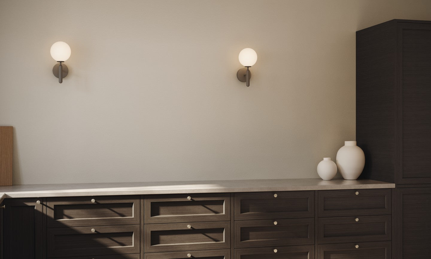 Lampa ścienna MIIRA grafitowy z opalowym szkłem – styl minimalistyczny