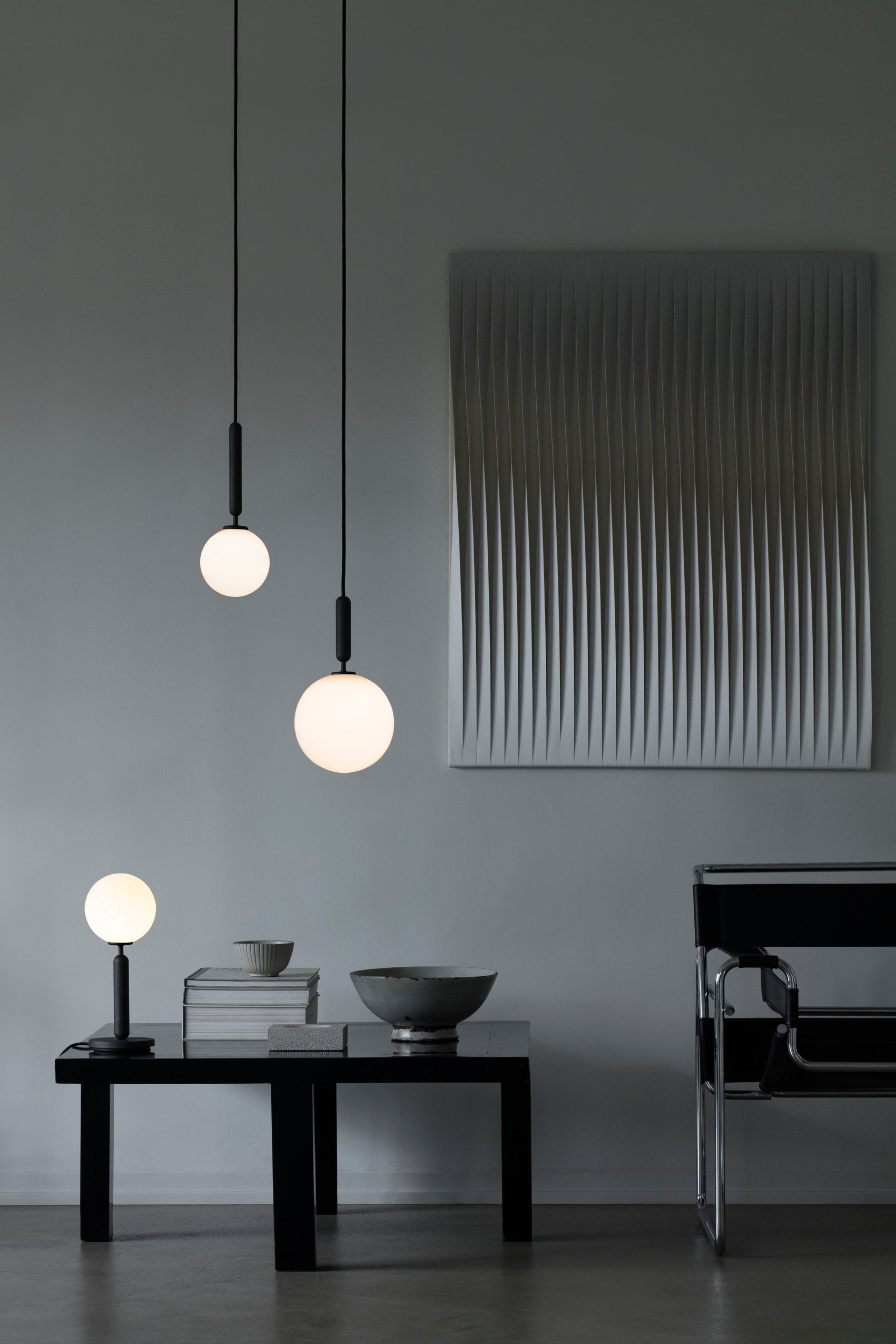 Hanglamp MIIRA grafiet met opaalglas