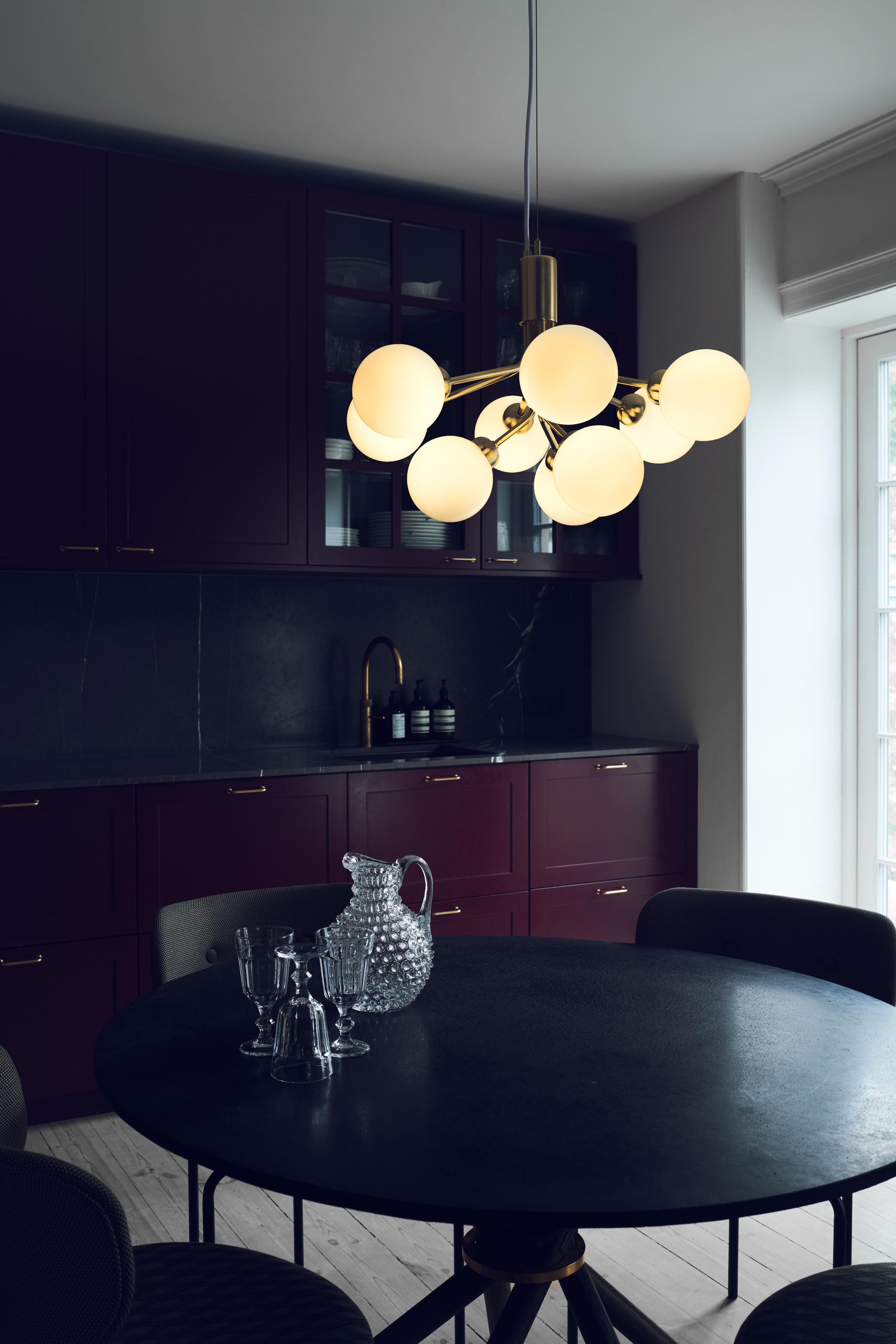 APIALES 9 Brass Pendant Lamp with Opal Glass [Antonina] [Amelia spr]