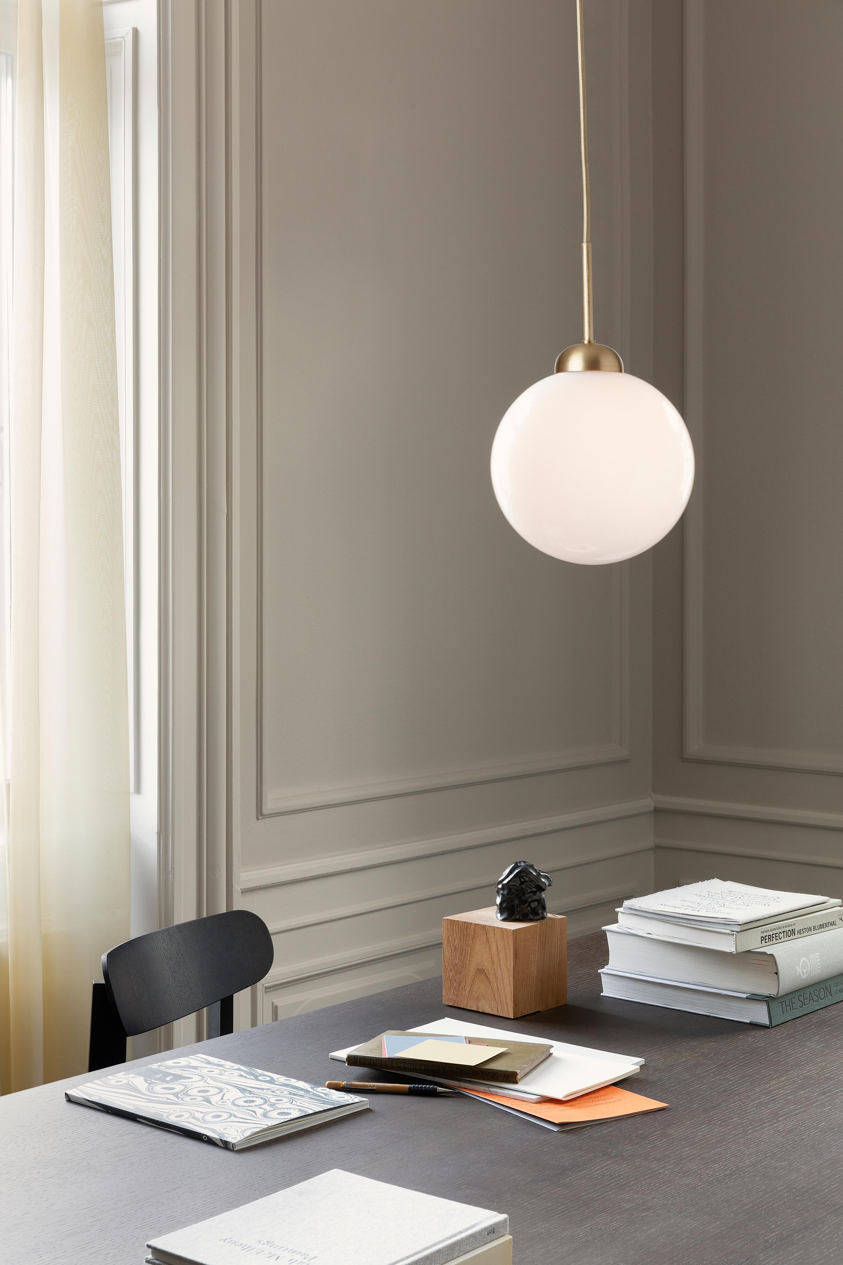 Hanglamp APIALES messing met opaalglas [Antonina] [Amelia spr]