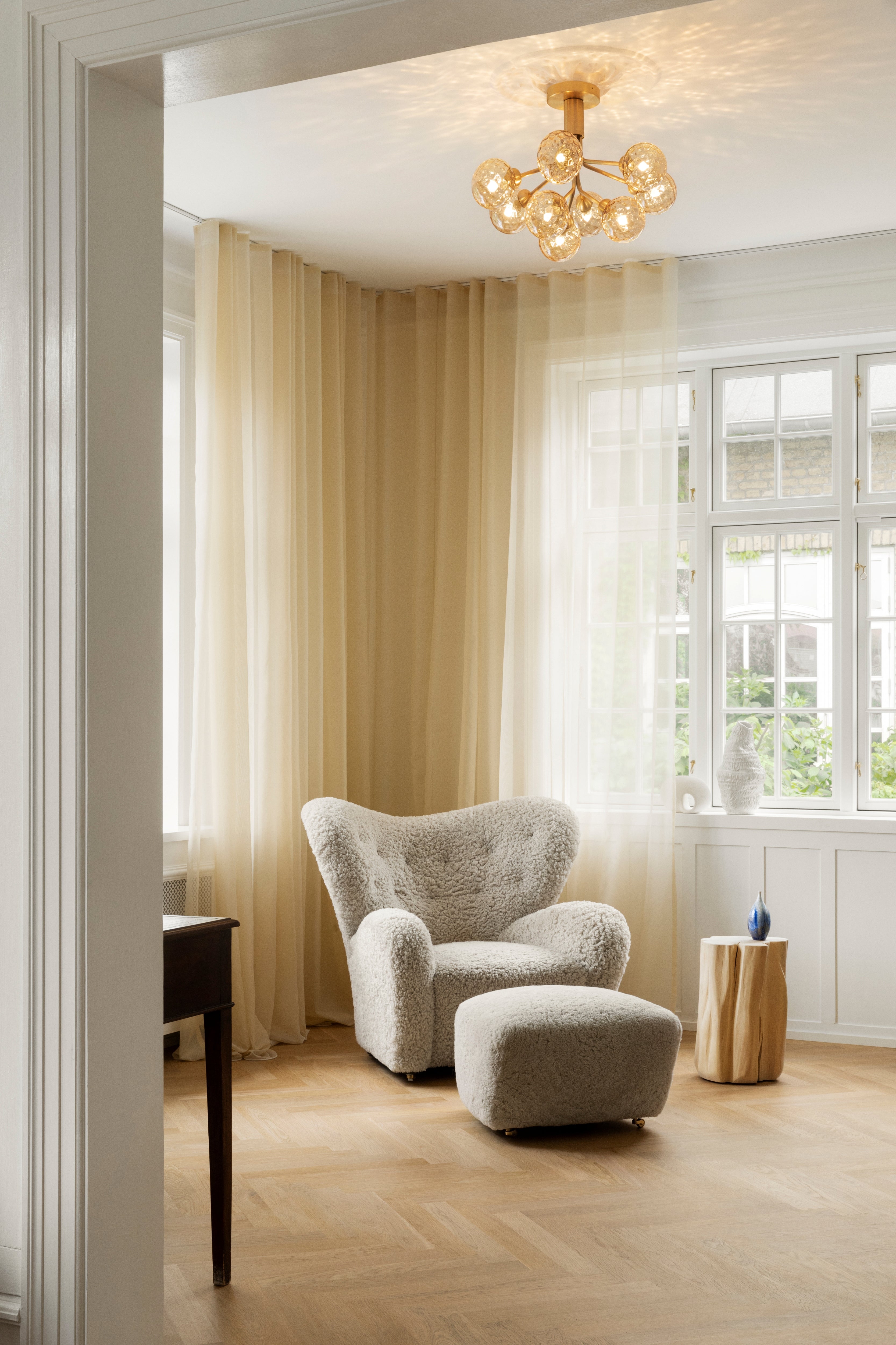 Deckenleuchte APIALES 9 Messing mit goldenem Glas