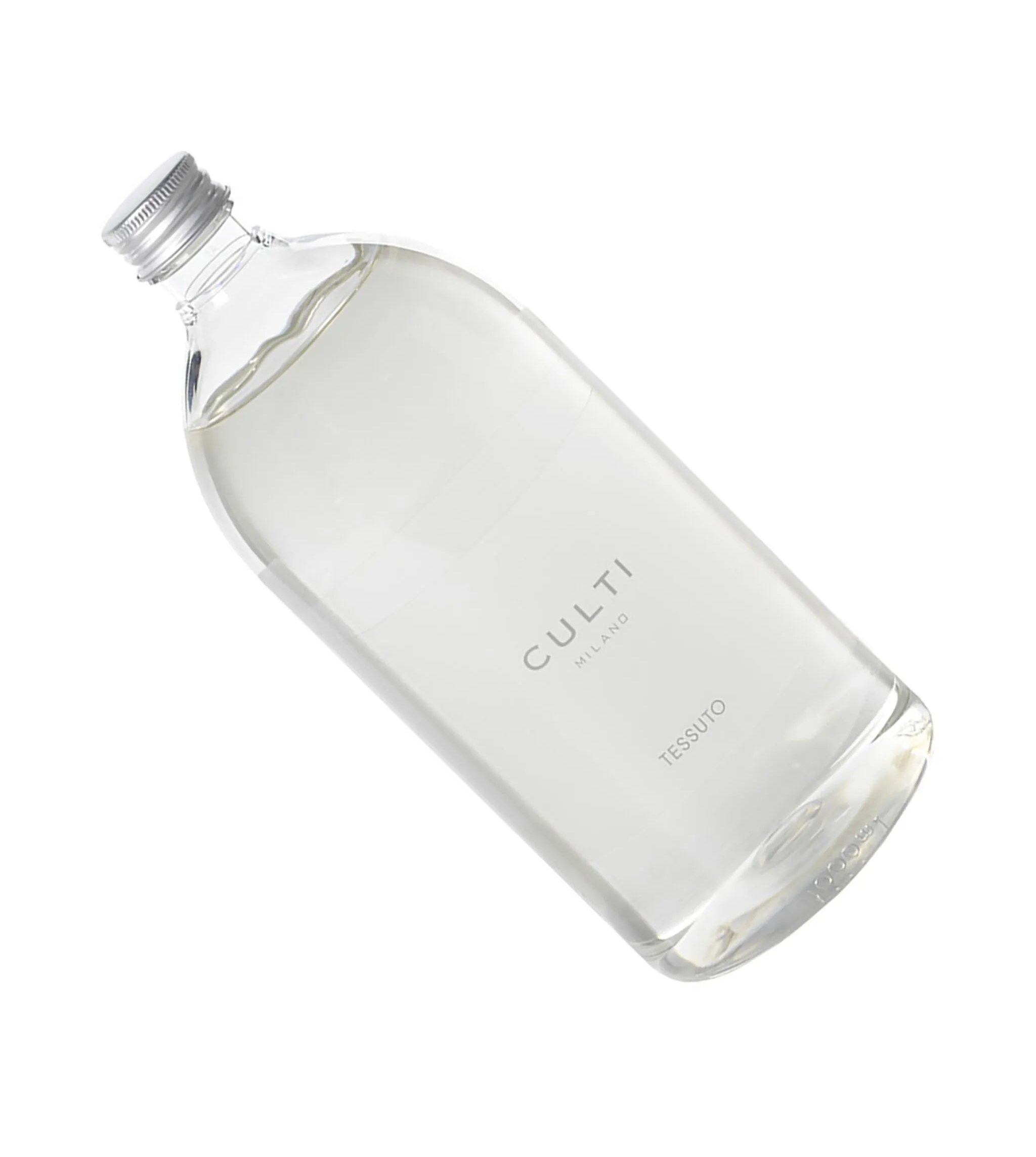 Vul het geurige TESSUTO navullingen met tonen van zwarte bessenbladeren, katoenbloemen, jasmijn en witte muskus.