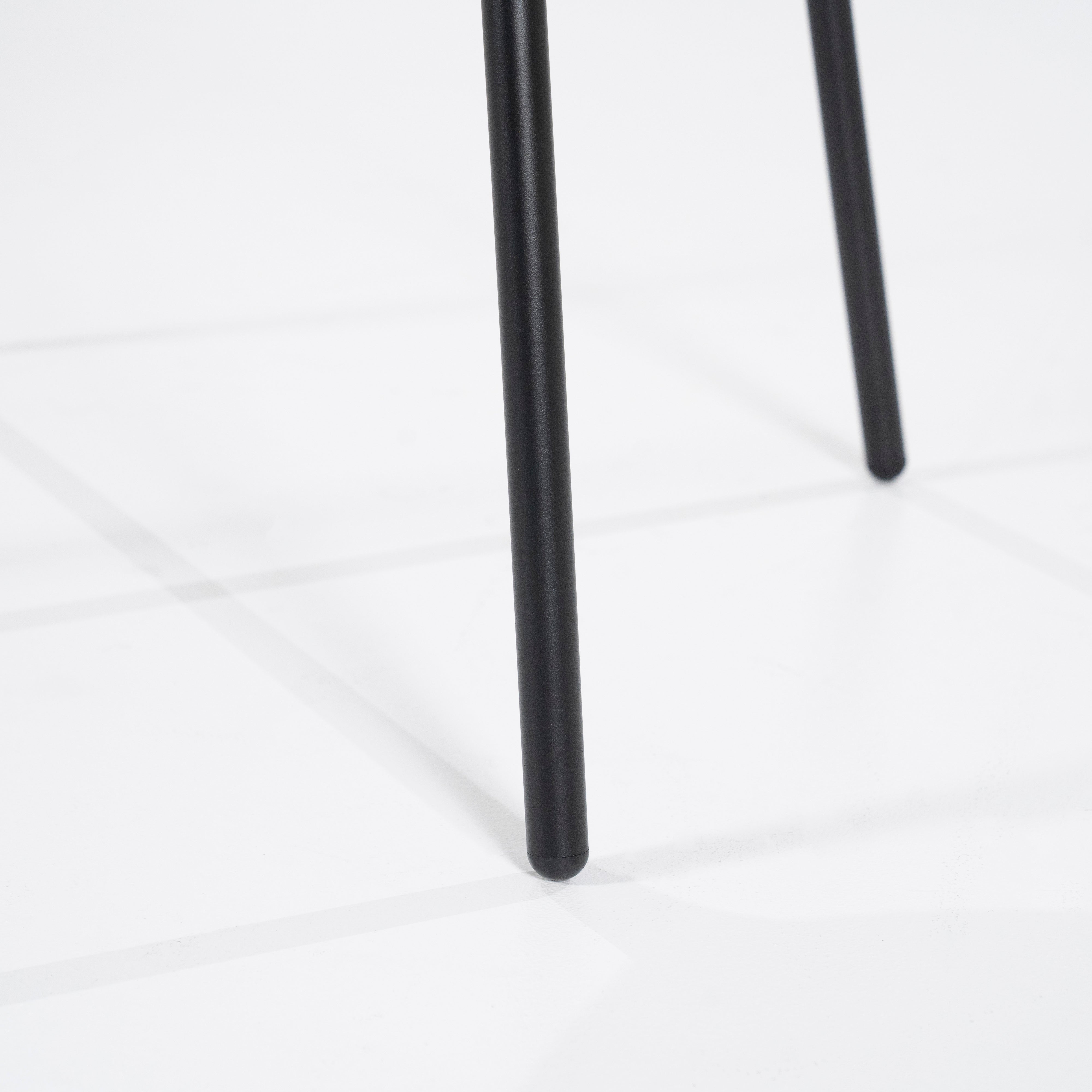 Krzesło BASE taupe – metal