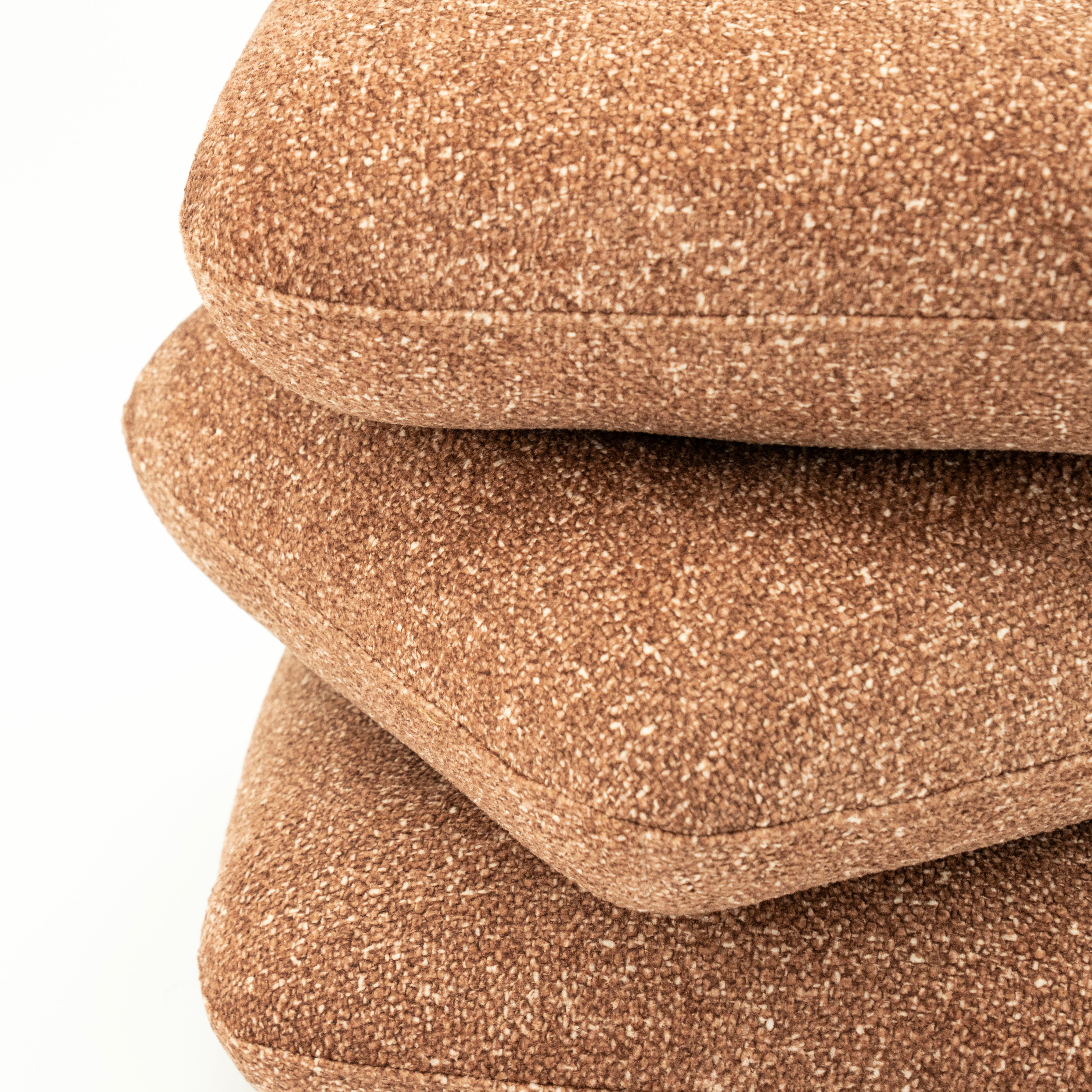 Puf PILLOWSCAPE karamell