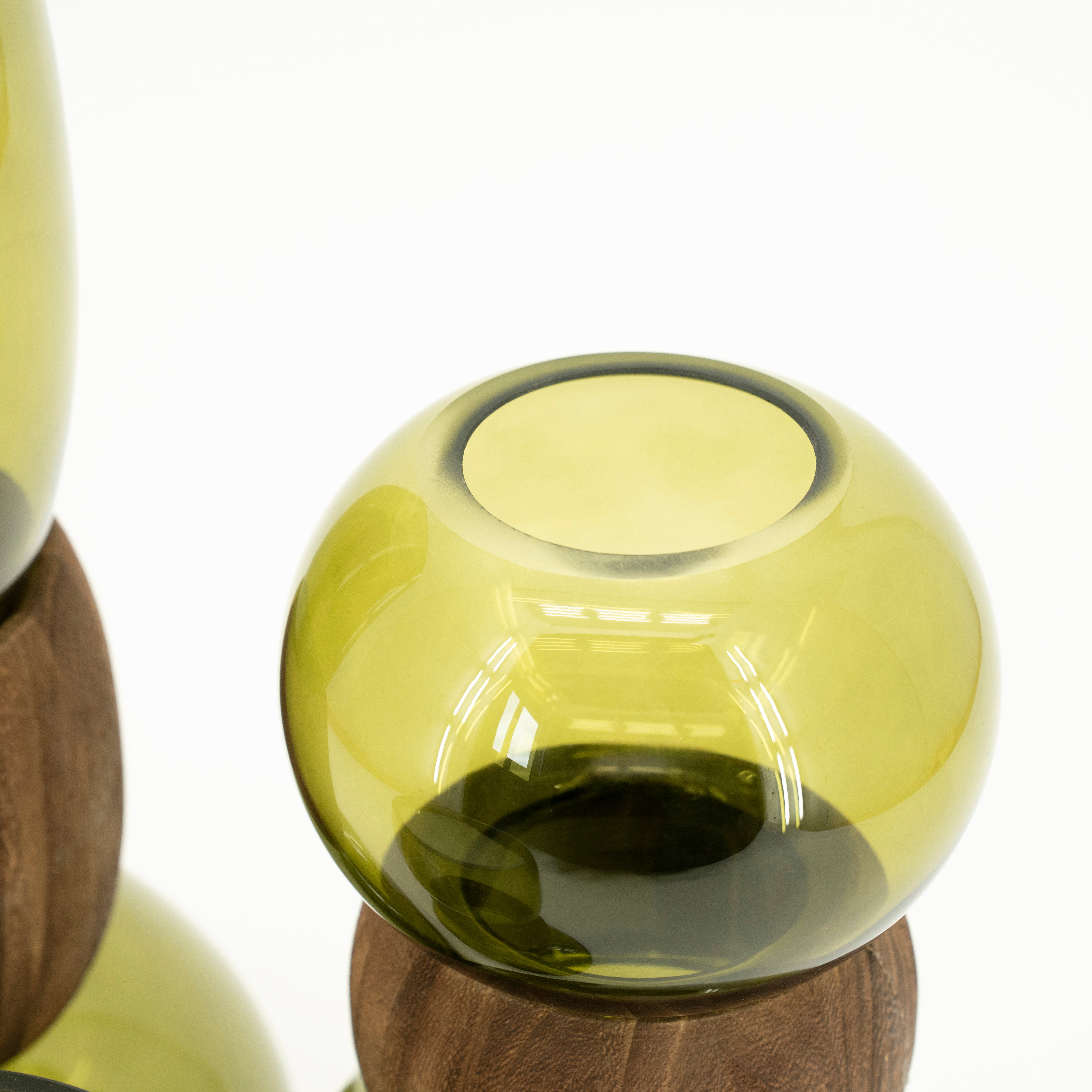 VERRA vase green glass with wood