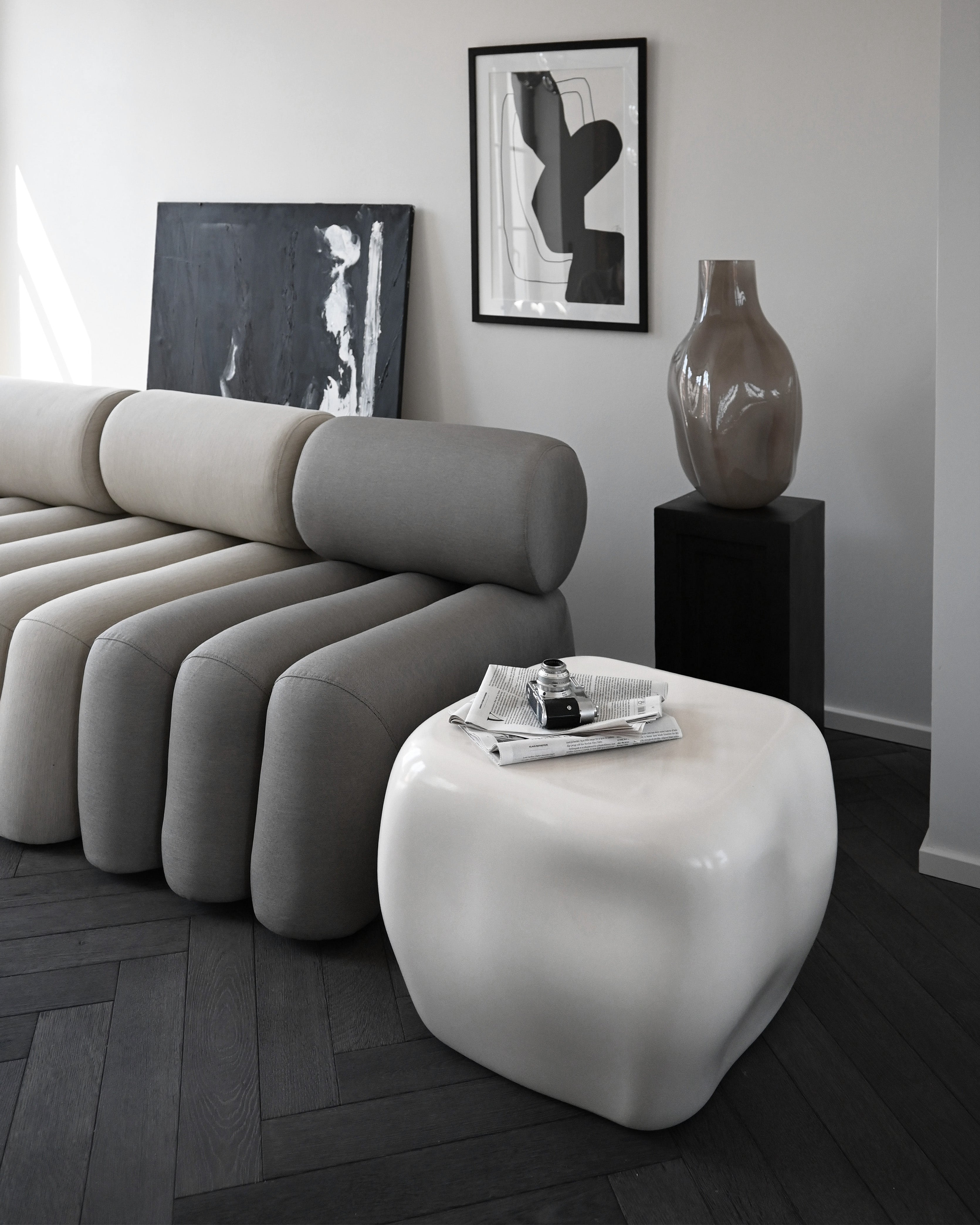 Koffietafel ISHI witte keramiek