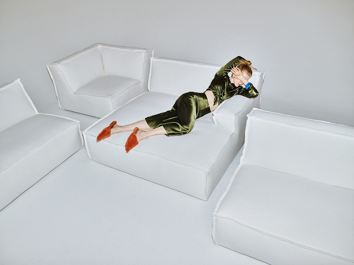 4-Person Modular Sofa with Ottoman DRIFTER Upholstered