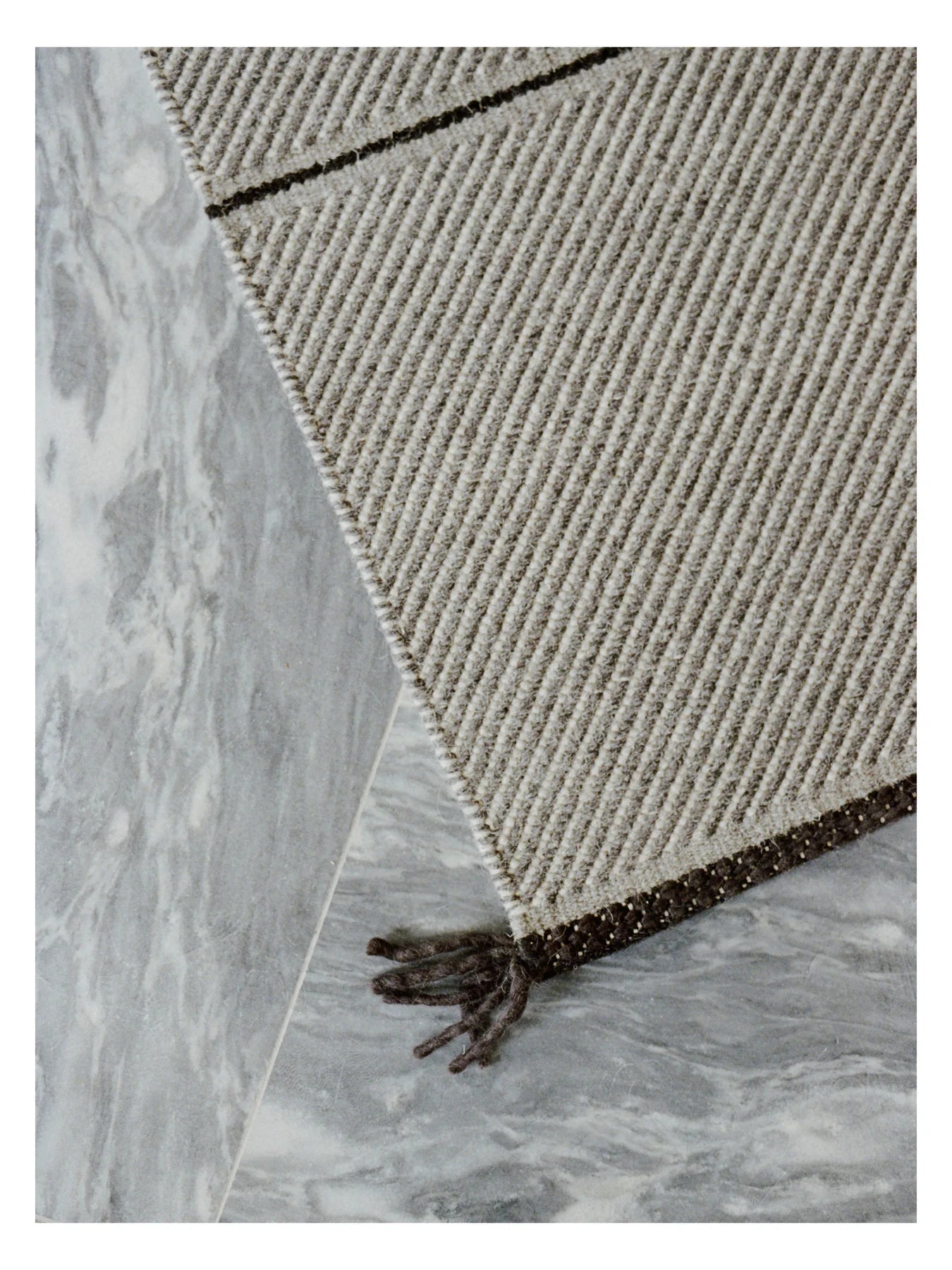 Dywan VISION WALK szary z ciemnym szarym