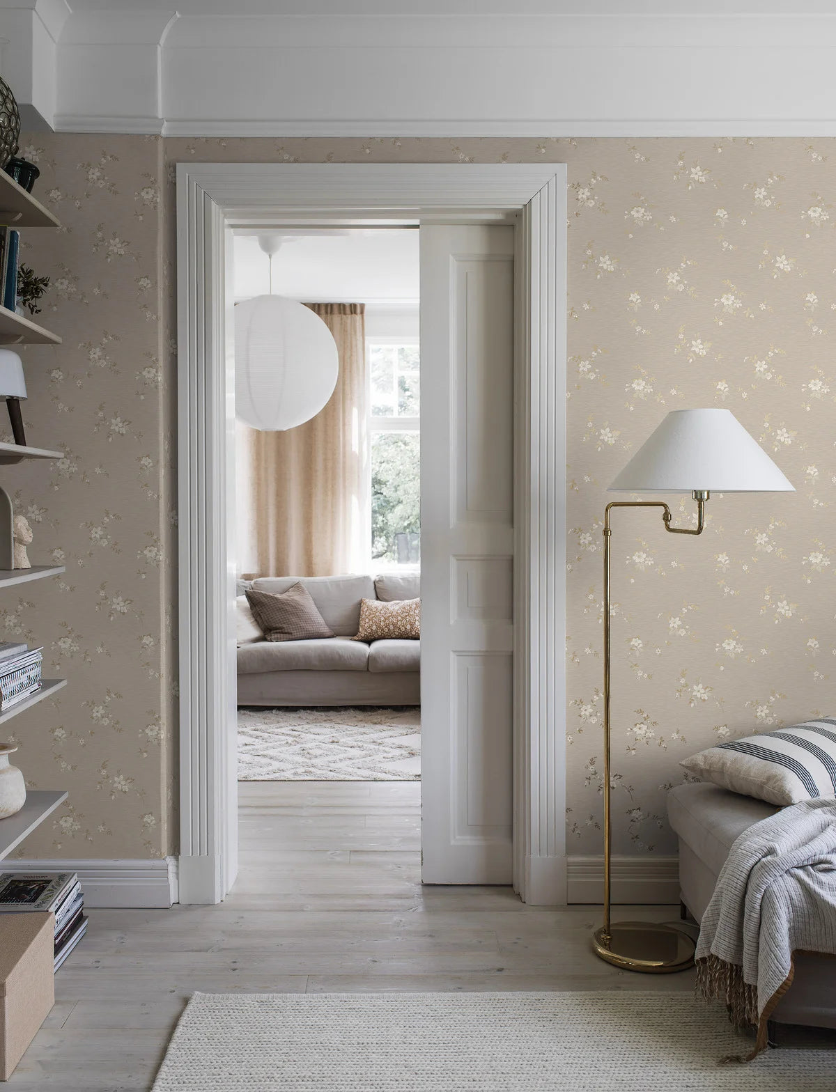 Tapete mit Pflanzenmotiv SAGA beige mit Gold