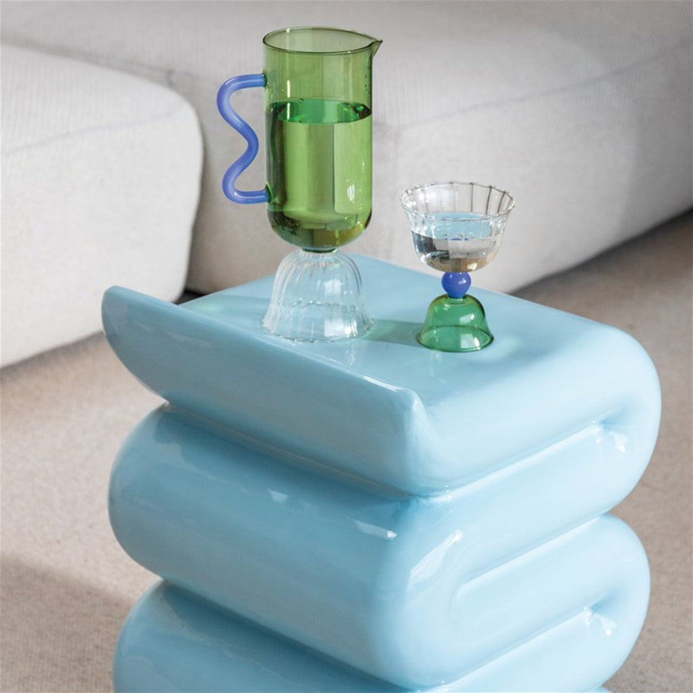 Glass Carafe TULIP green with blue handle