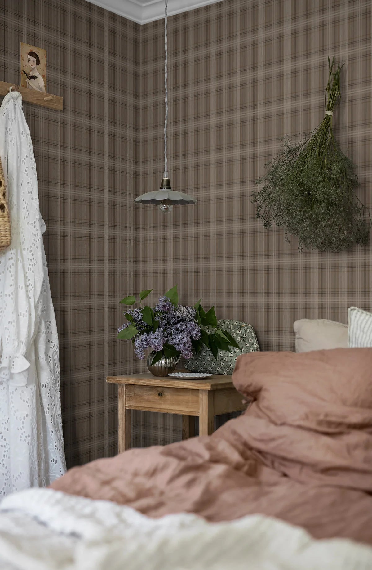 Behang met geometrisch patroon in Schotse ruit TAILOR’S TWEED bruin met beige