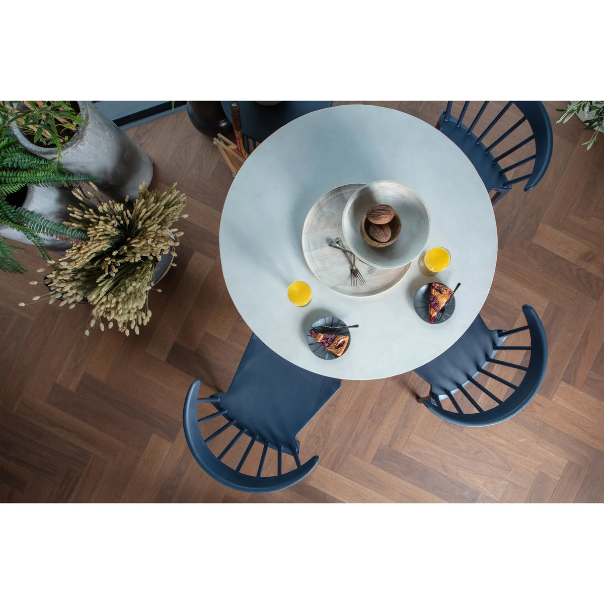 Witte ronde tafel DAMON
