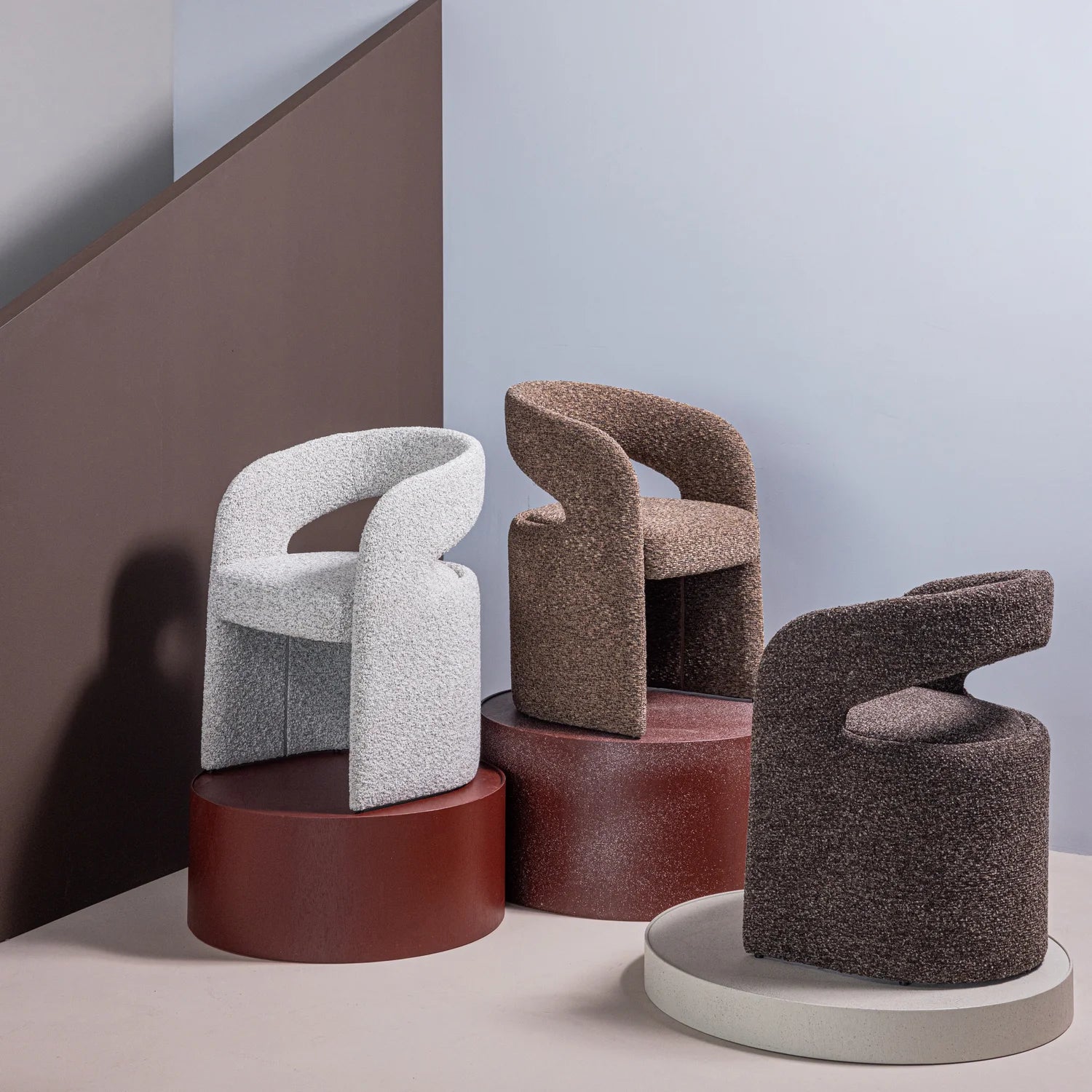 Stoel LANOR donkerbruin boucle