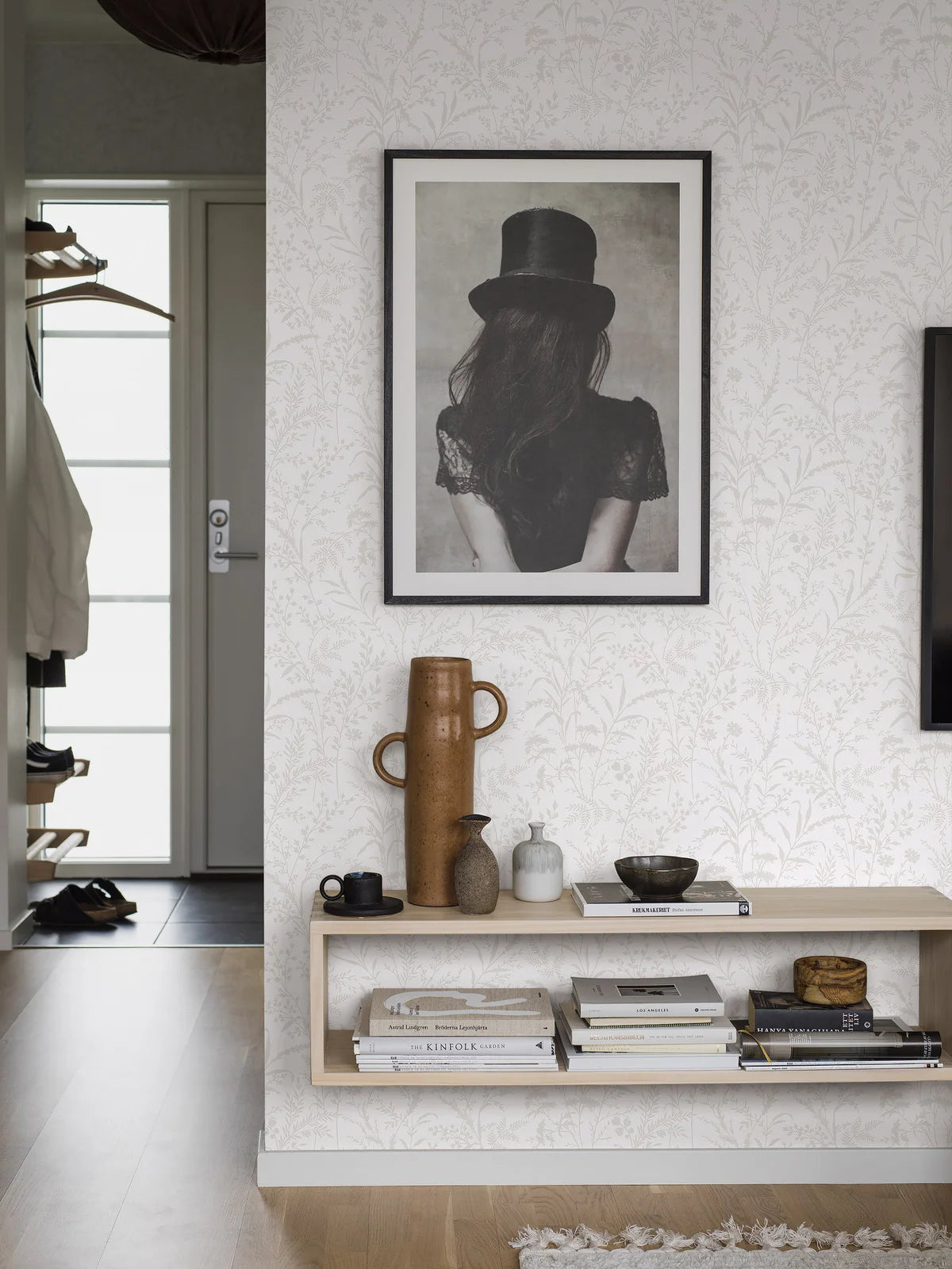 Papierbehang van vlies met plantaal patroon FLORIAN wit