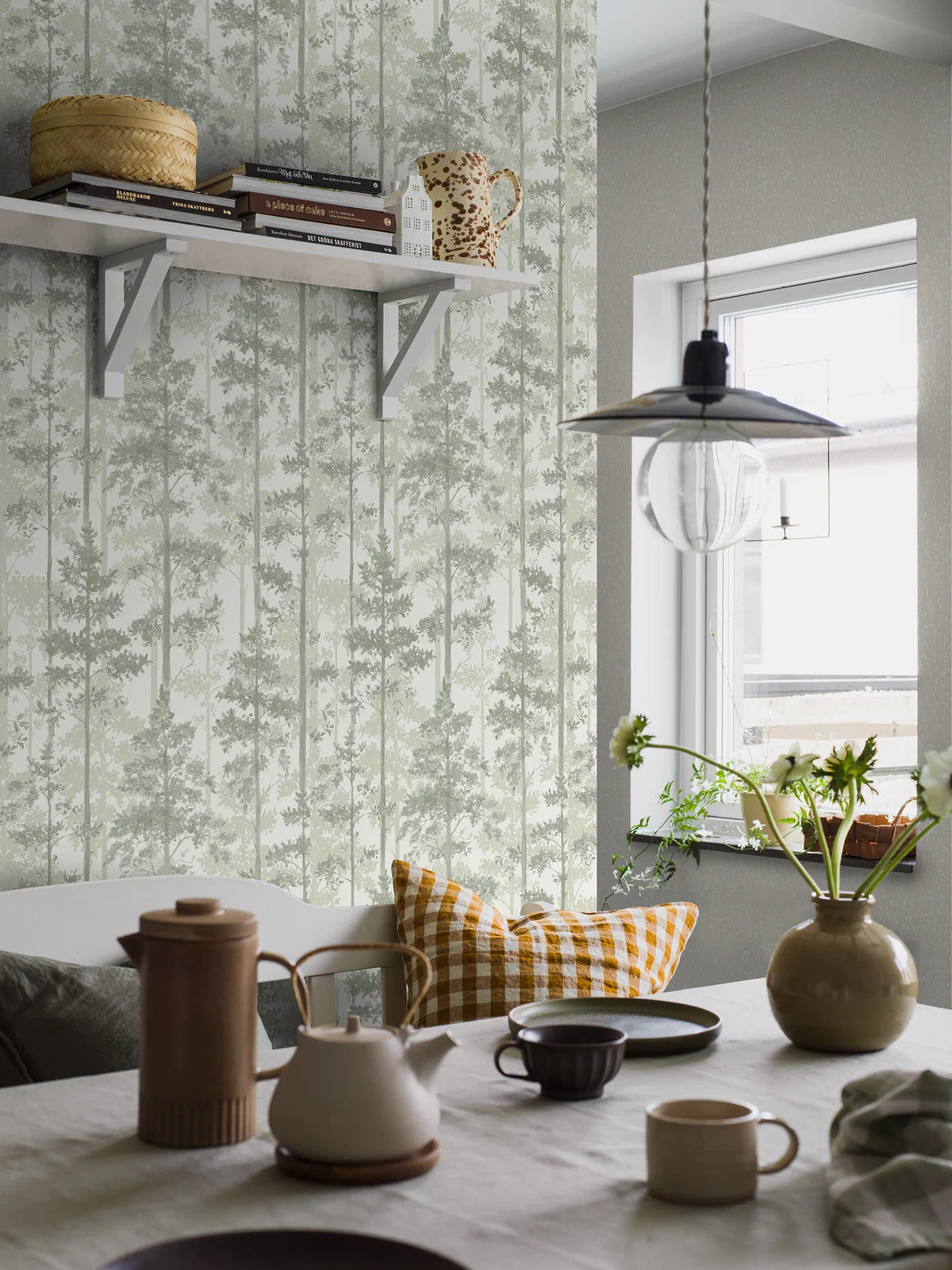 Non-woven paper wallpaper with a plant pattern RONJA light green