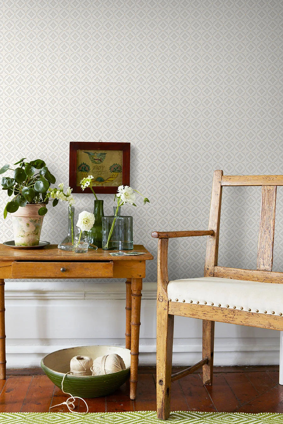 Vliesbehang met geometrisch patroon LOKA wit met grijs