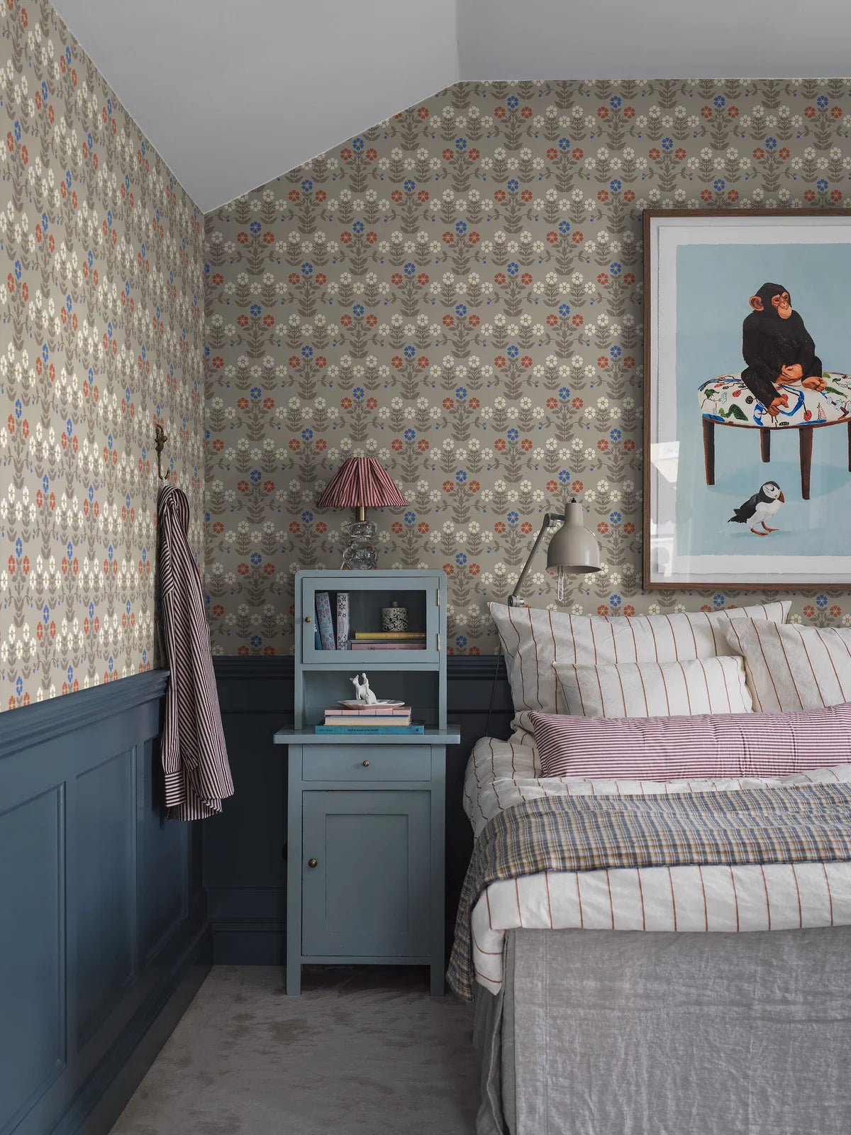 Beige wandtapijt met bloemenmotief SIPPOR bruin met rood