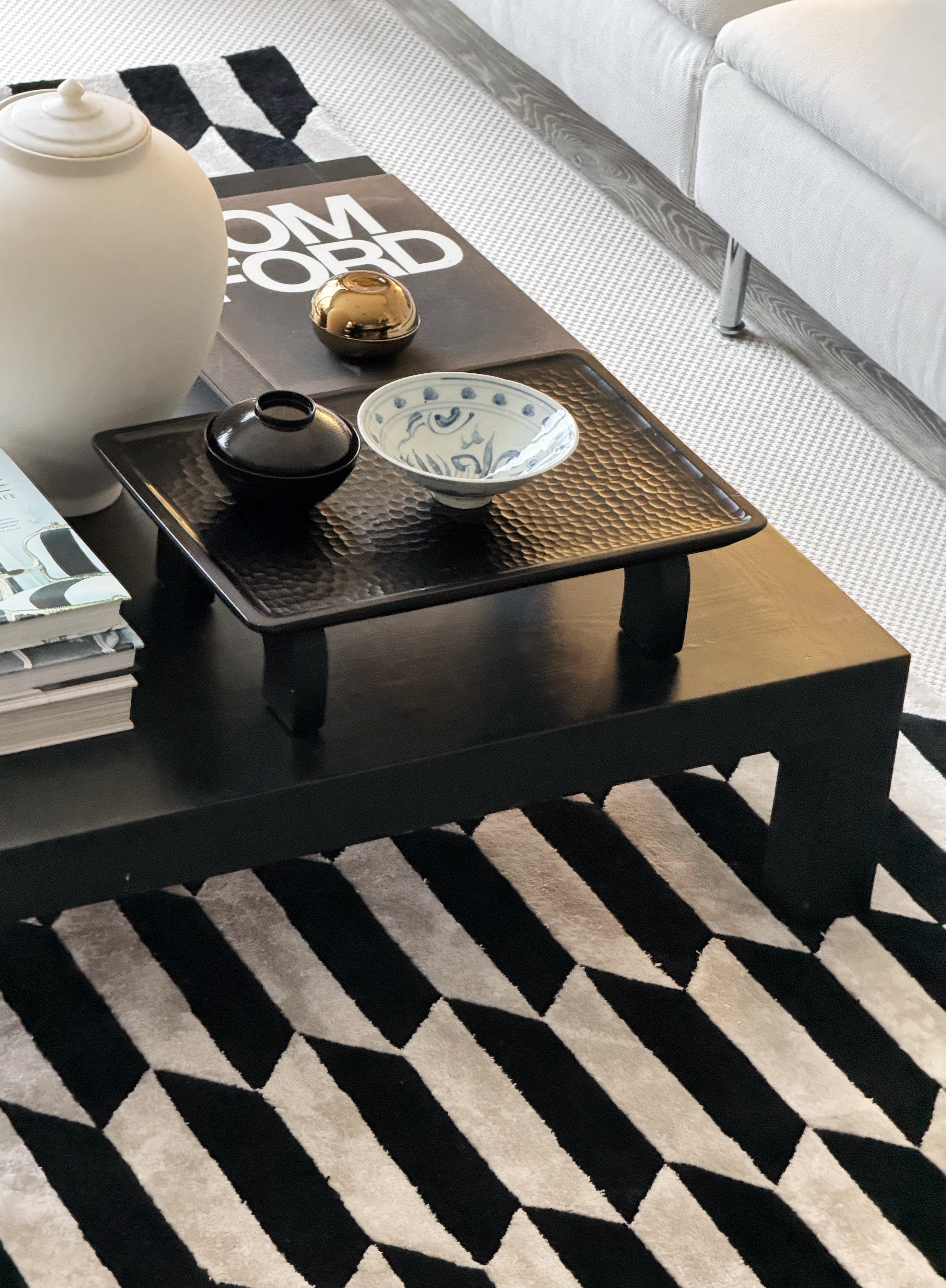 Dywan NOBLE kremowy z czarnym