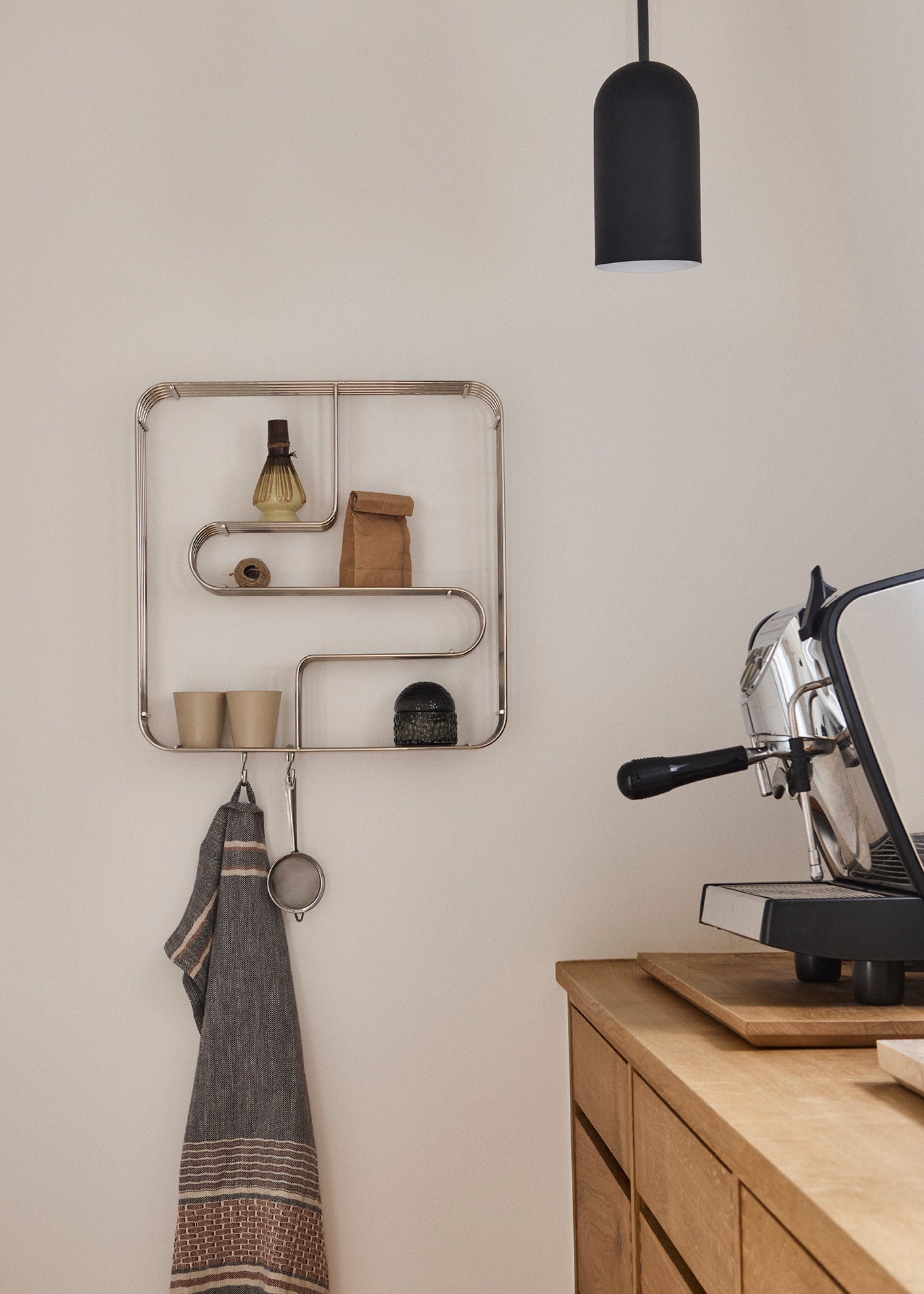 Wandrek CURVA zilver