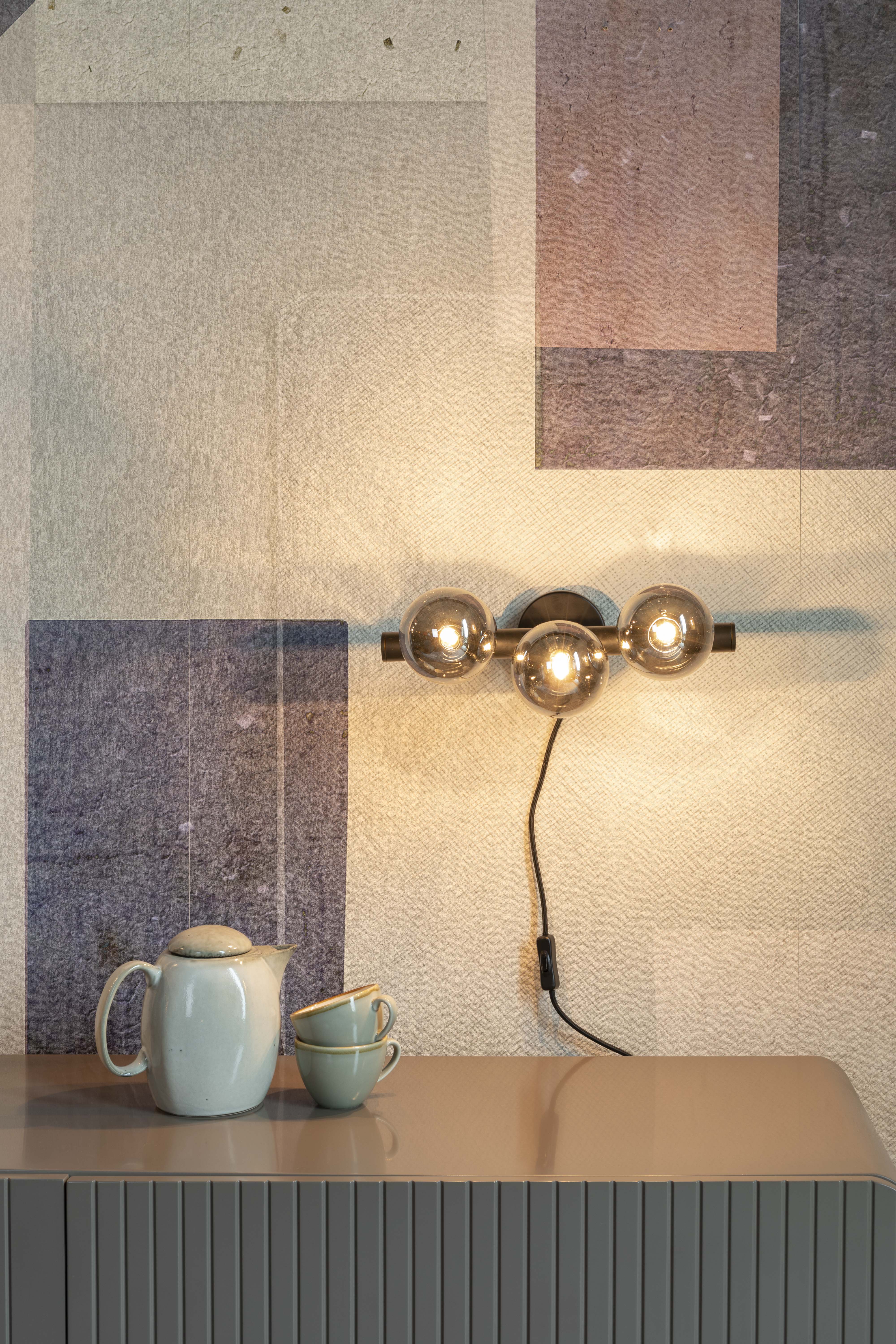 Driepunts wandlamp MONICA gerookt glas