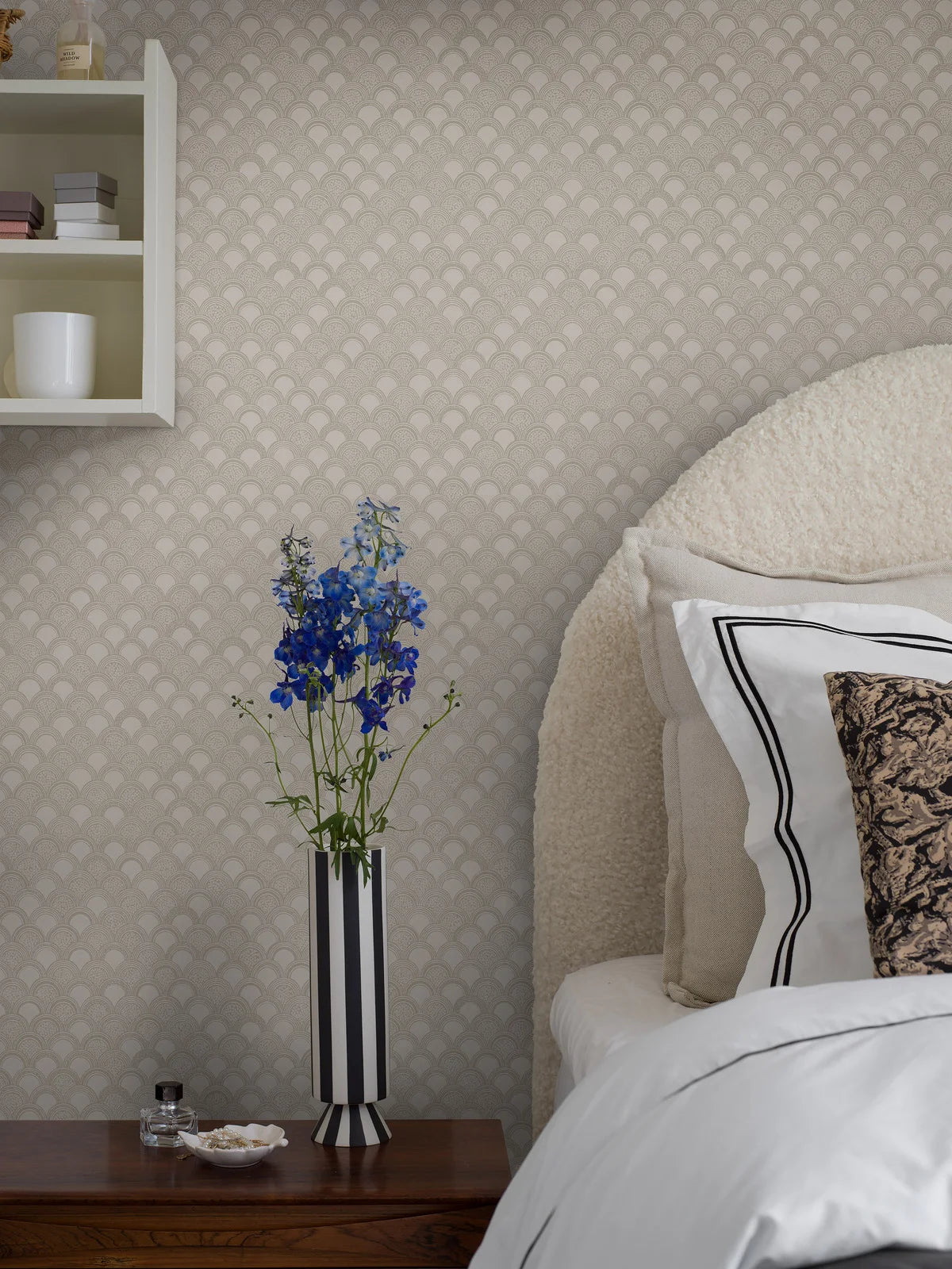 Beige geometrische boogmotief behang BIRGIT