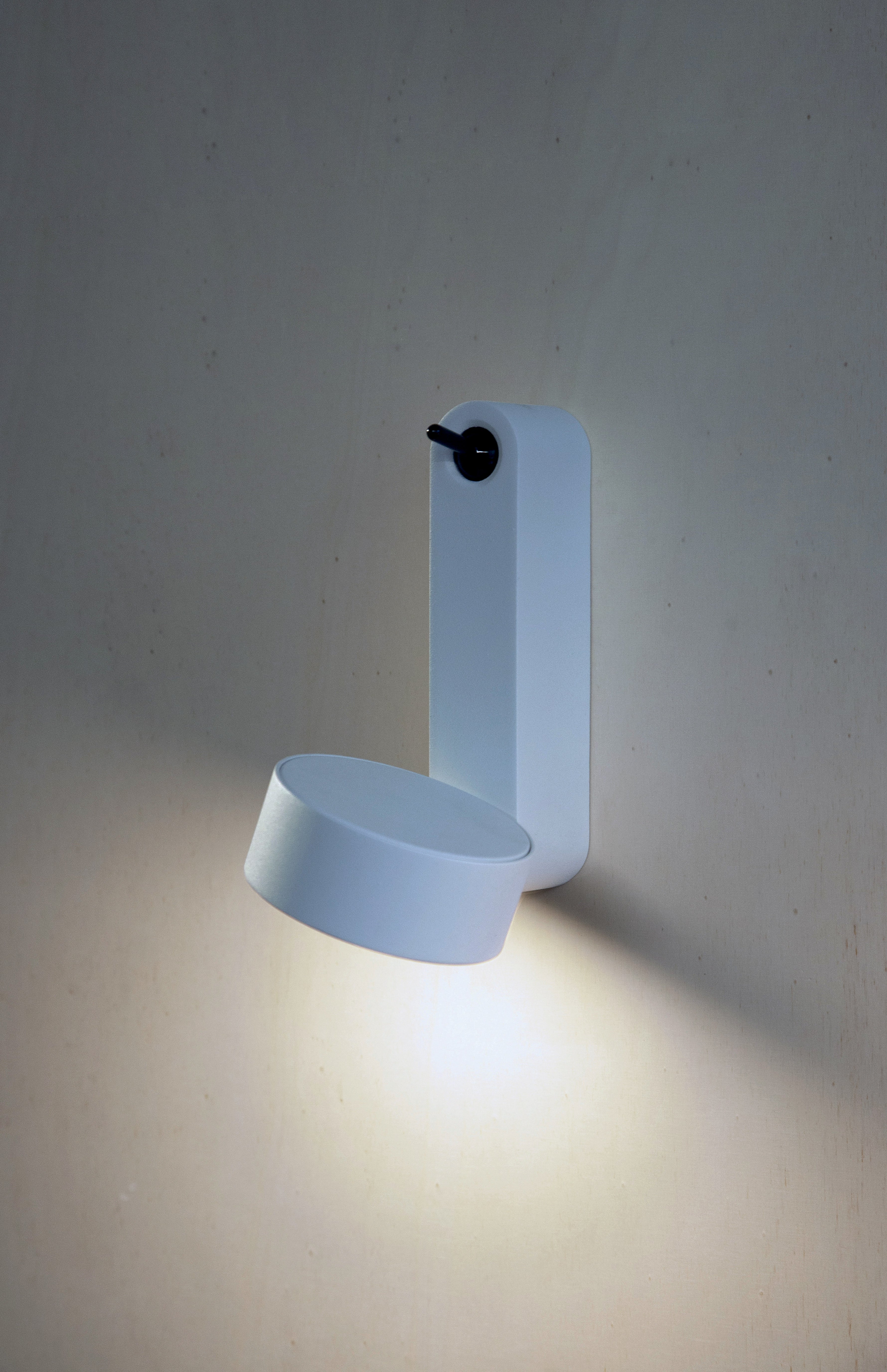 Wandleuchte TOGGLE weiß