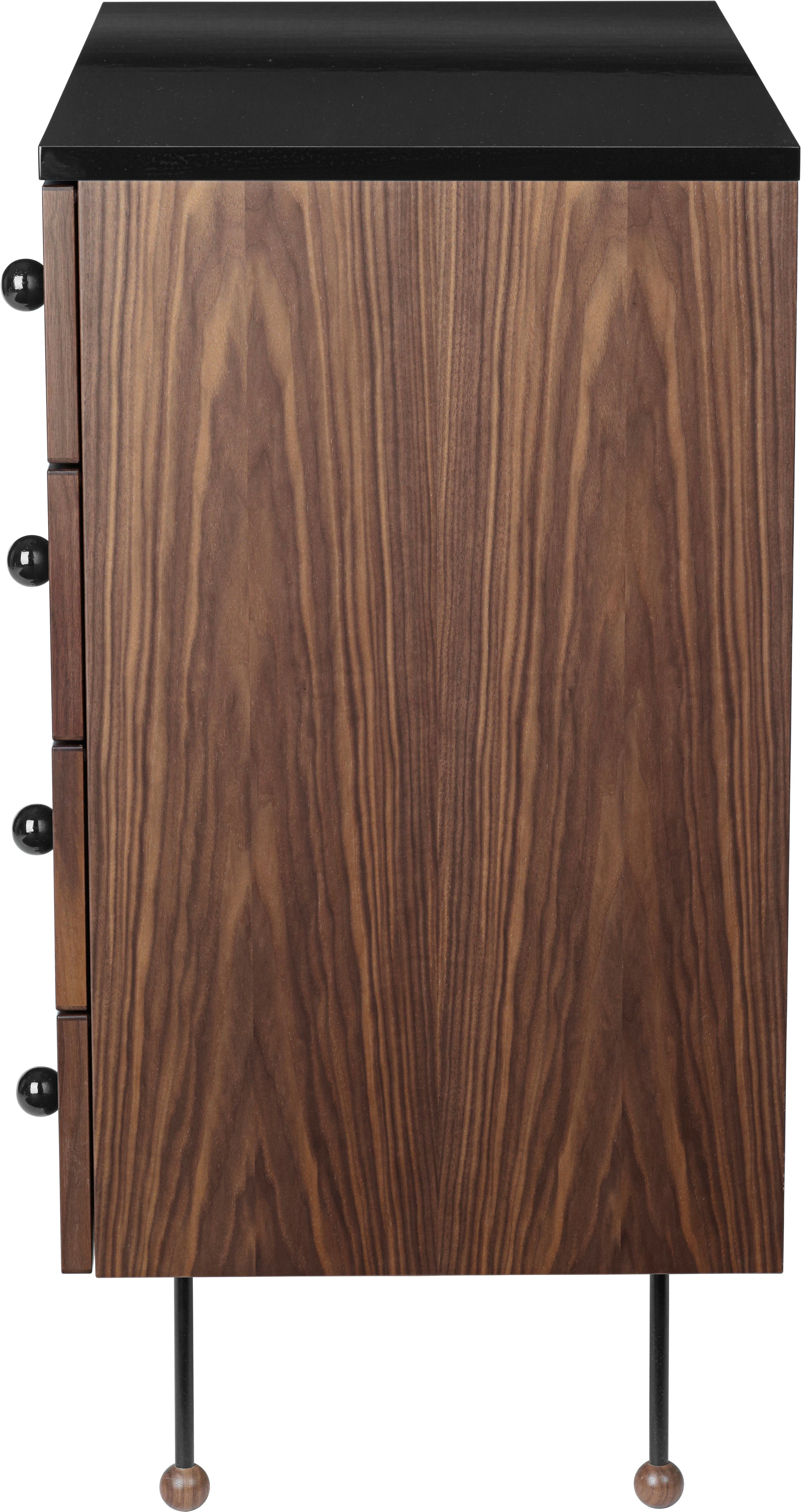Kast 62 notenhout