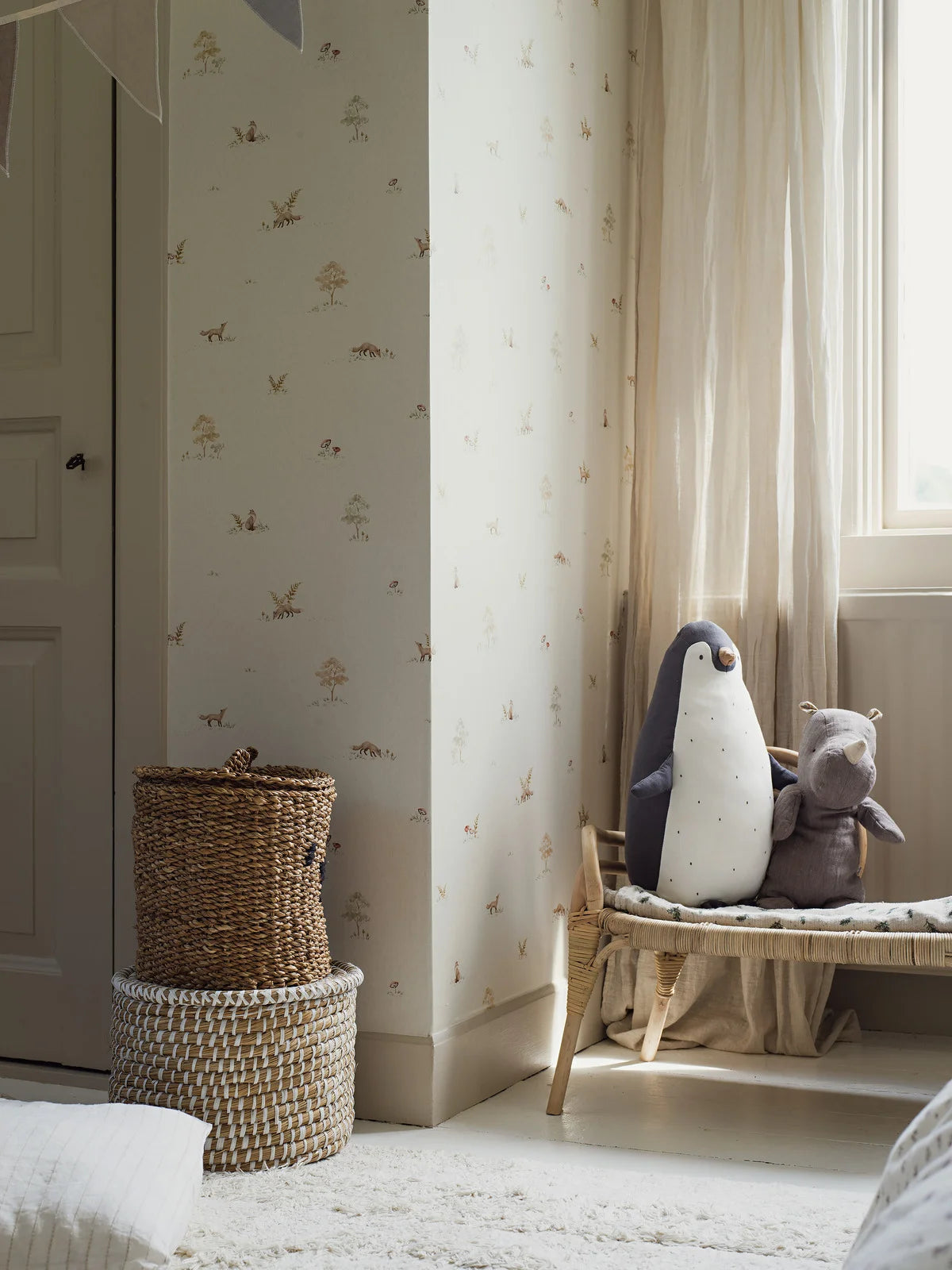 Tapete mit Pflanzen- und Tiermotiv LITTLE FOX hellbeige