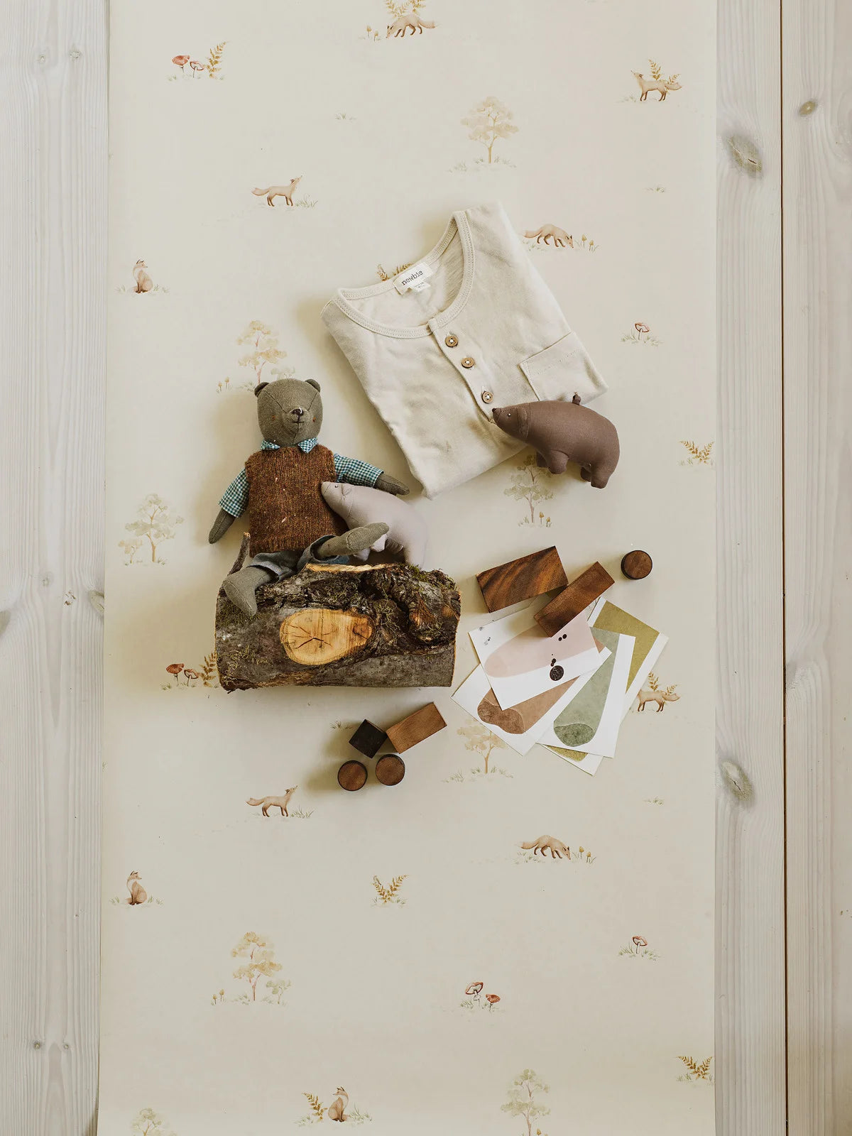 Tapete mit Pflanzen- und Tiermotiv LITTLE FOX hellbeige