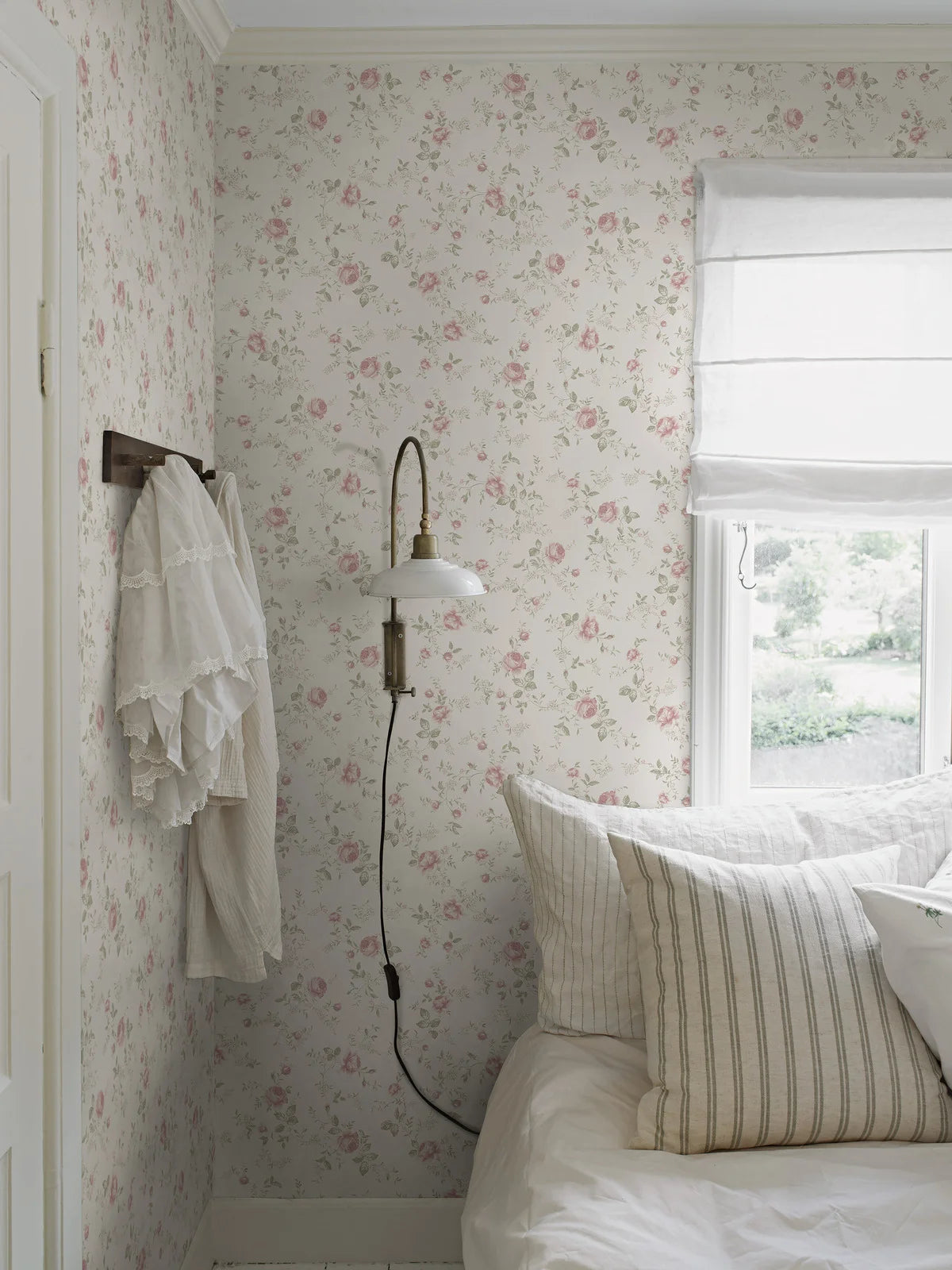 Wandtapijt met plantenmotief ROSE GARDEN wit