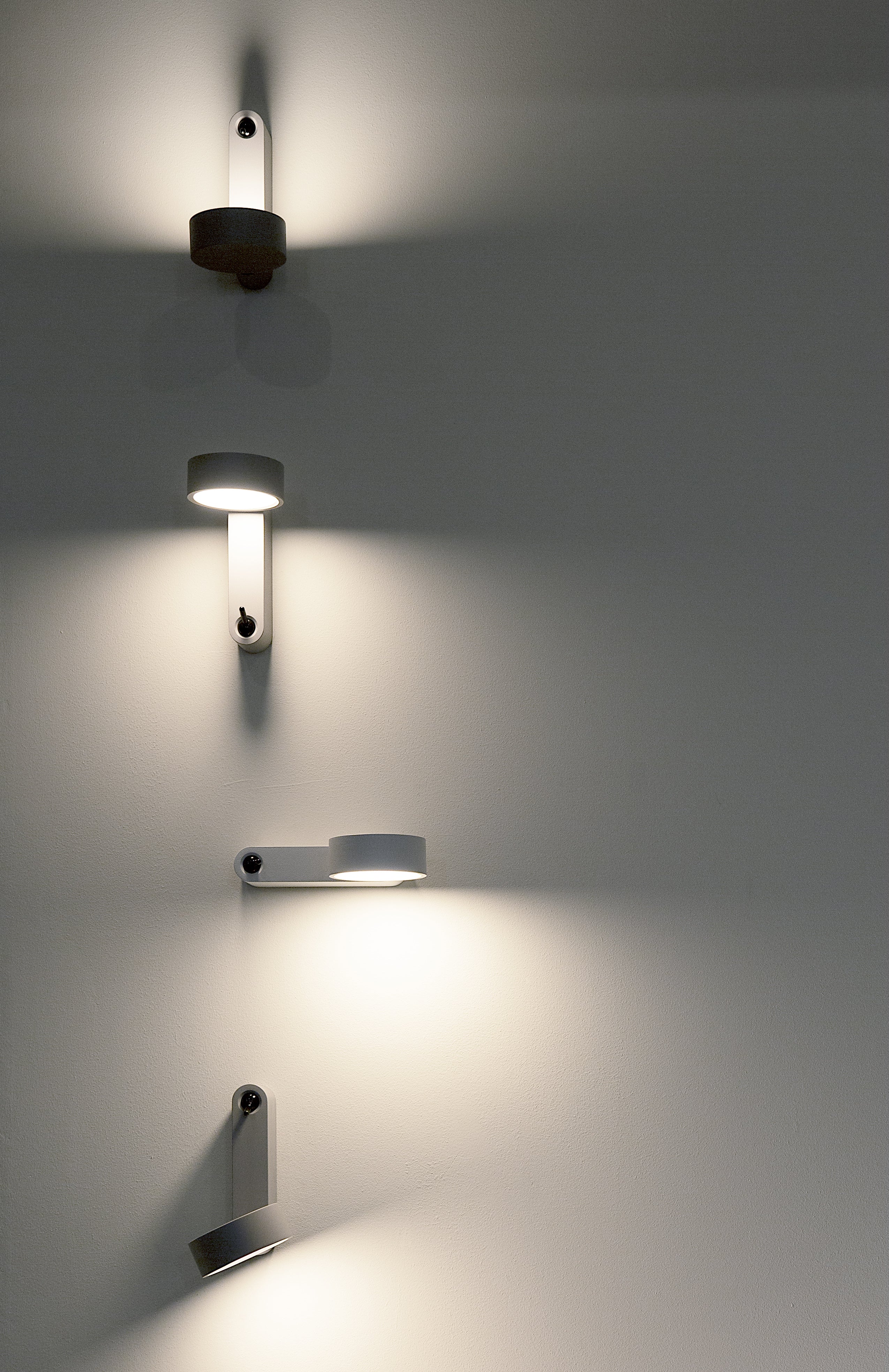 Wandleuchte TOGGLE weiß