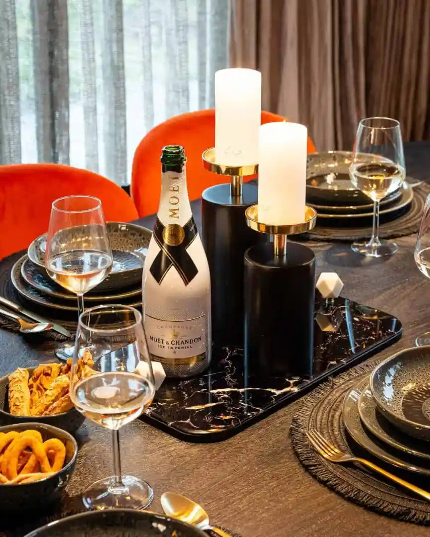 Tisch HUDSON schwarzes Mangoholz