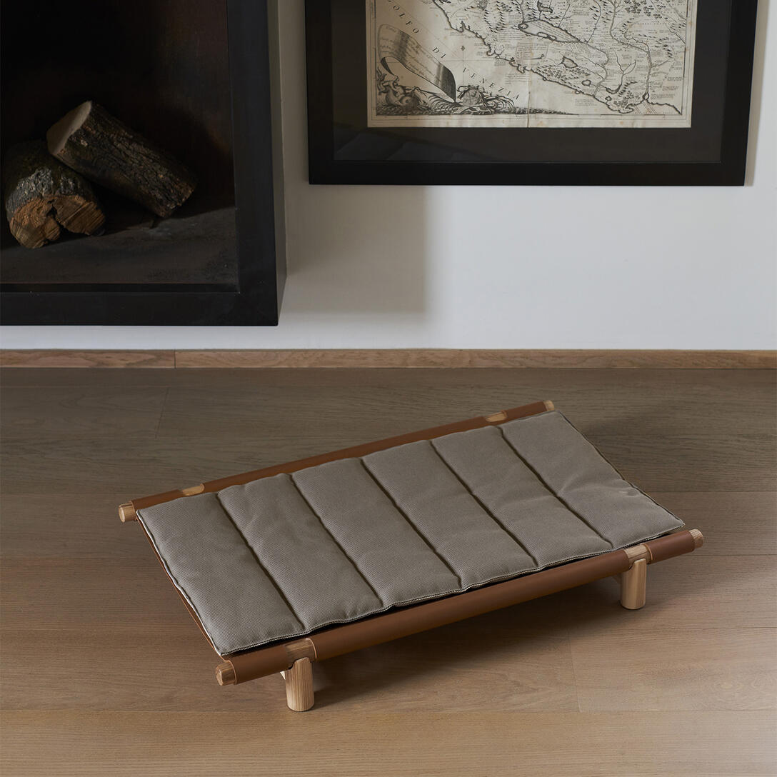 BERBERÉ Dog Bed Black Leather