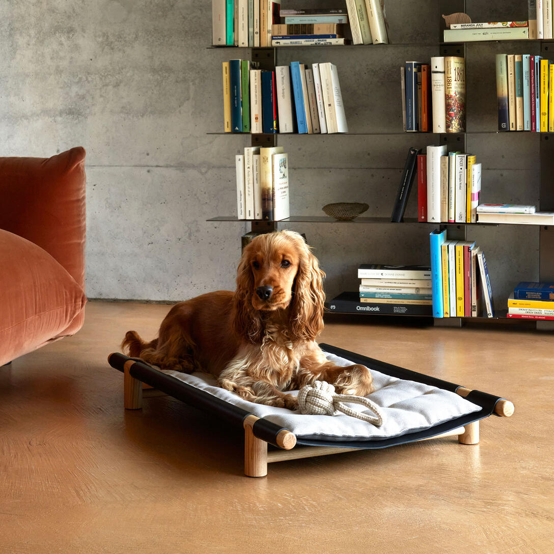 BERBERÉ Dog Bed Black Leather