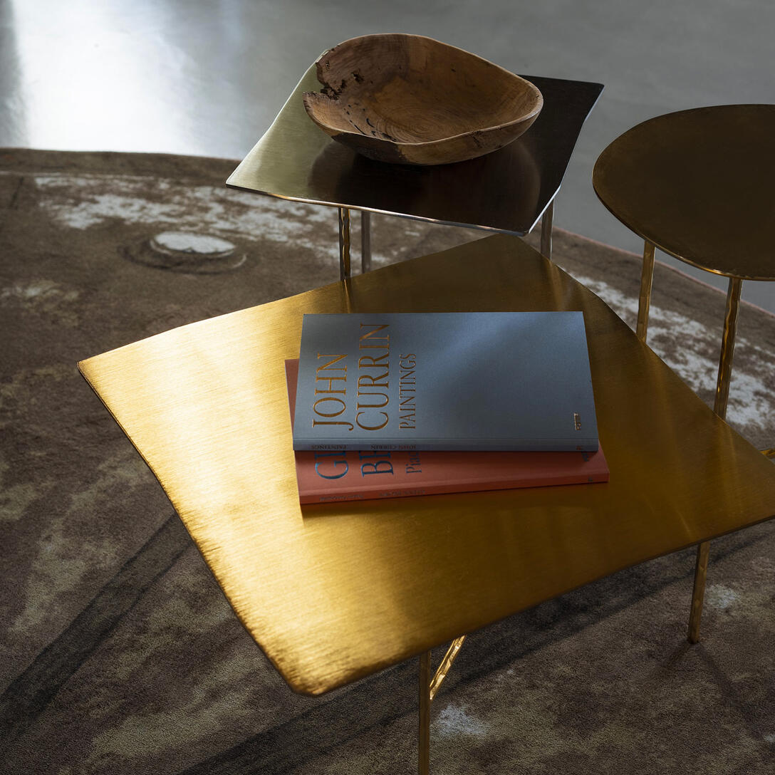 Round side table XXX nickel