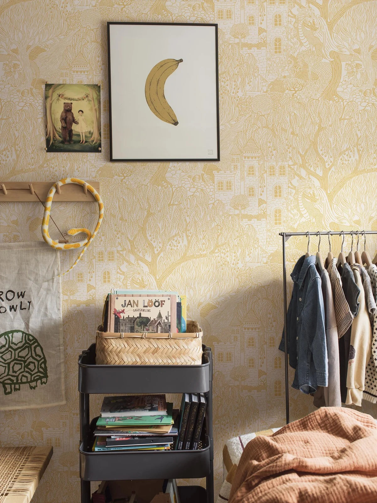 Children's wallpaper with a fairy tale theme KINGDOM OF THE WILLOW yellow