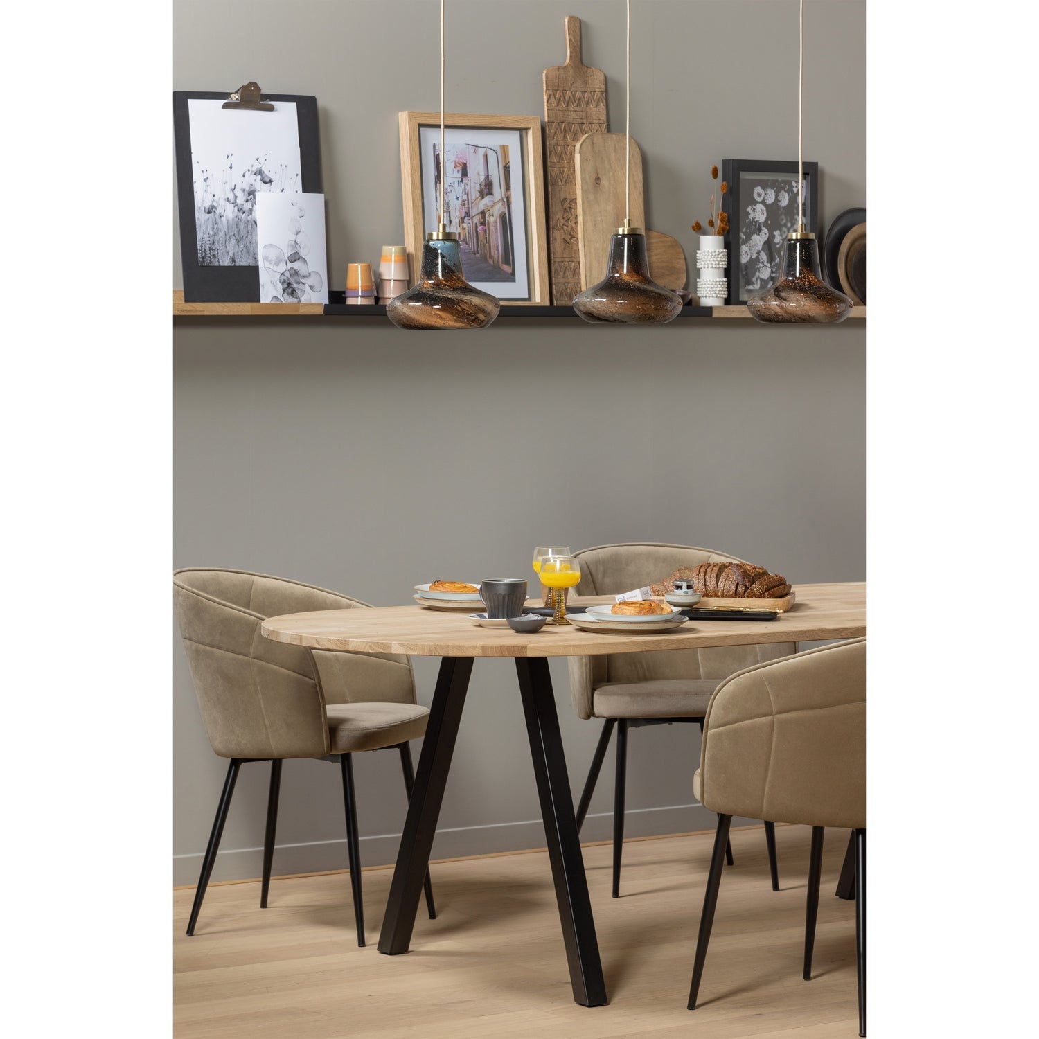 Wandplank VTWONEN eikenhout