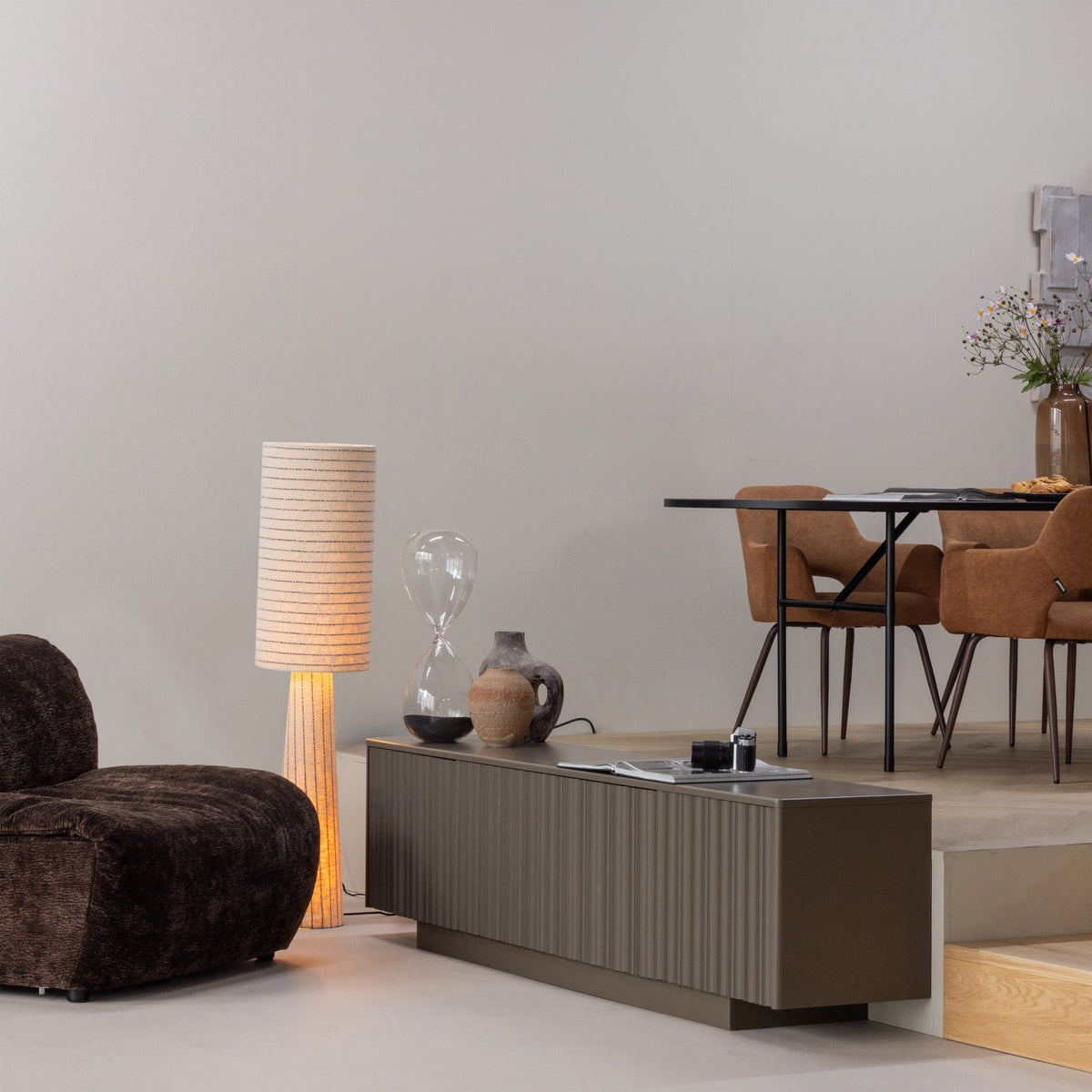 Vloerlamp LOFT crème met zwarte strepen