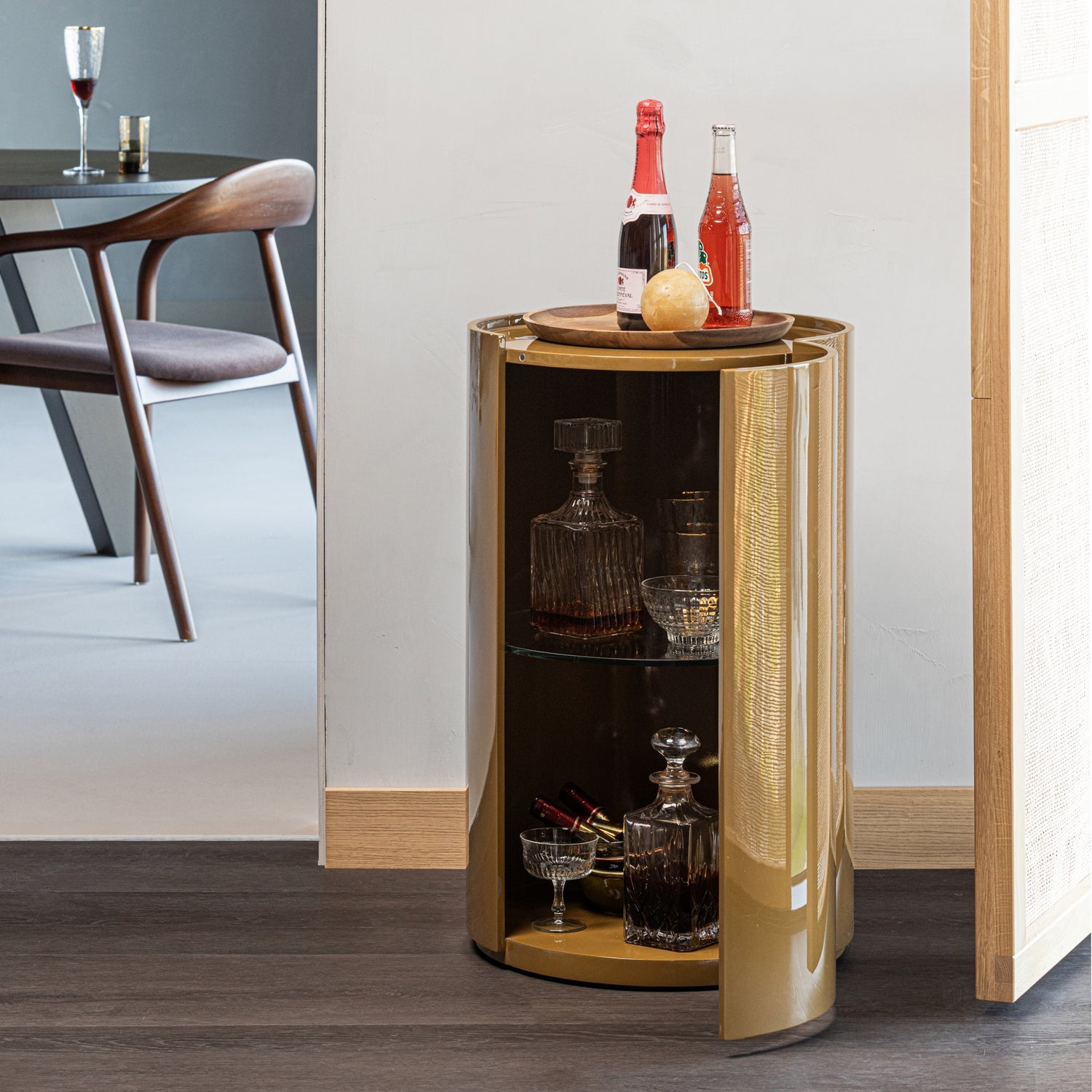Schrank SERA honigfarben