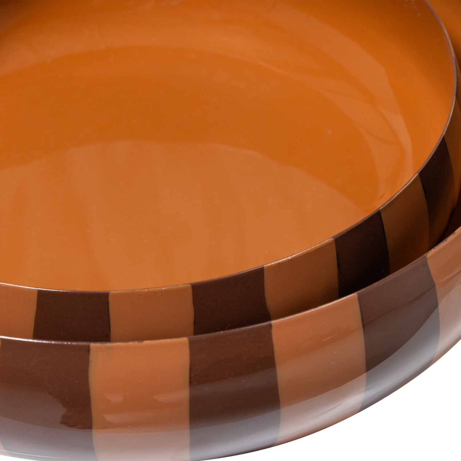 Set von ORBA Schalen braun