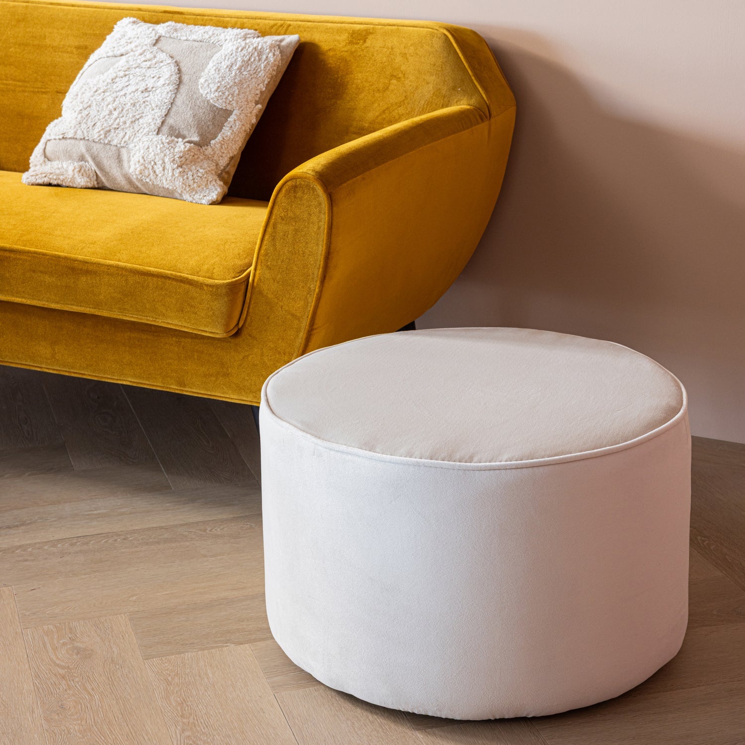 Velvet Pouf SARA Broken White