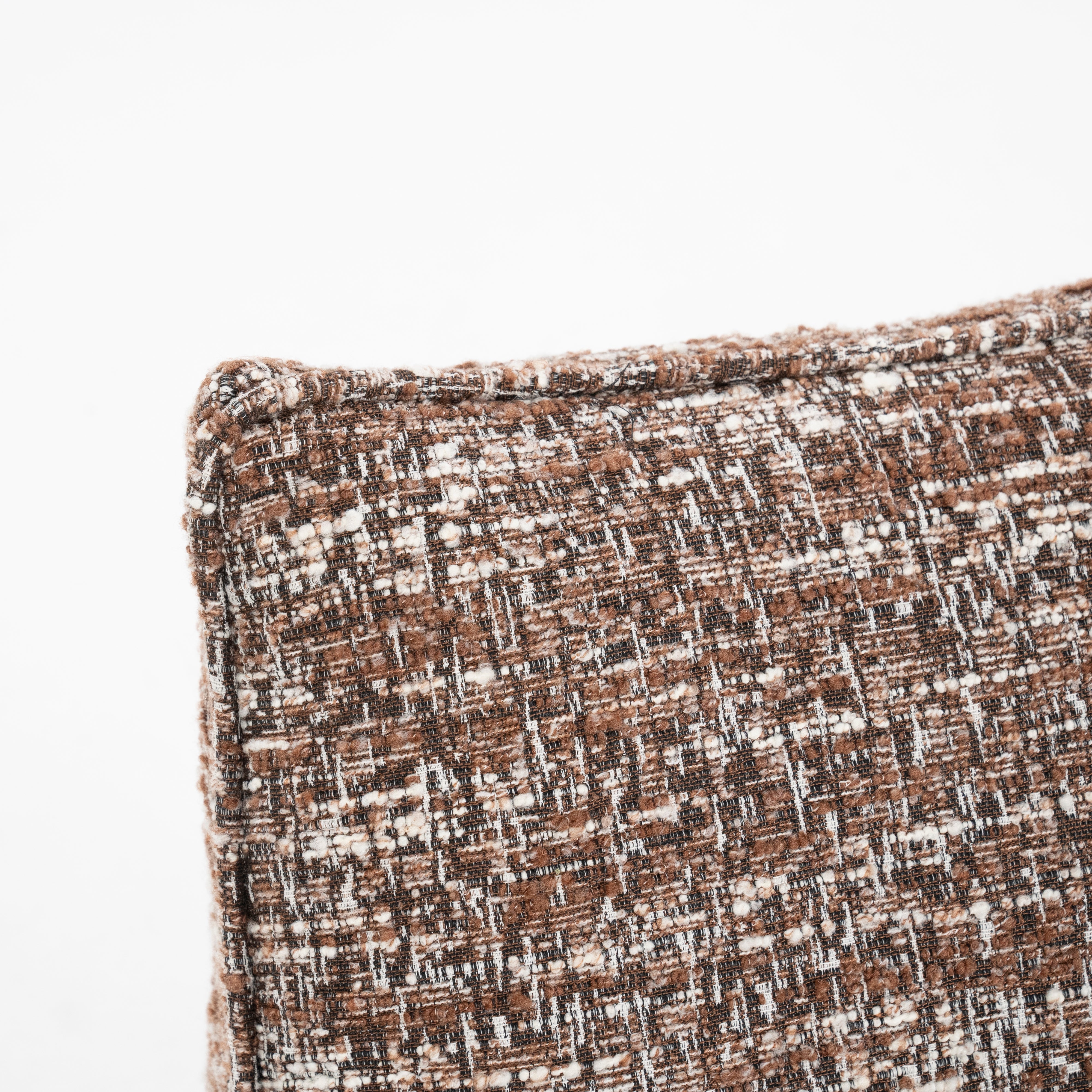 LOYS brown swivel armchair