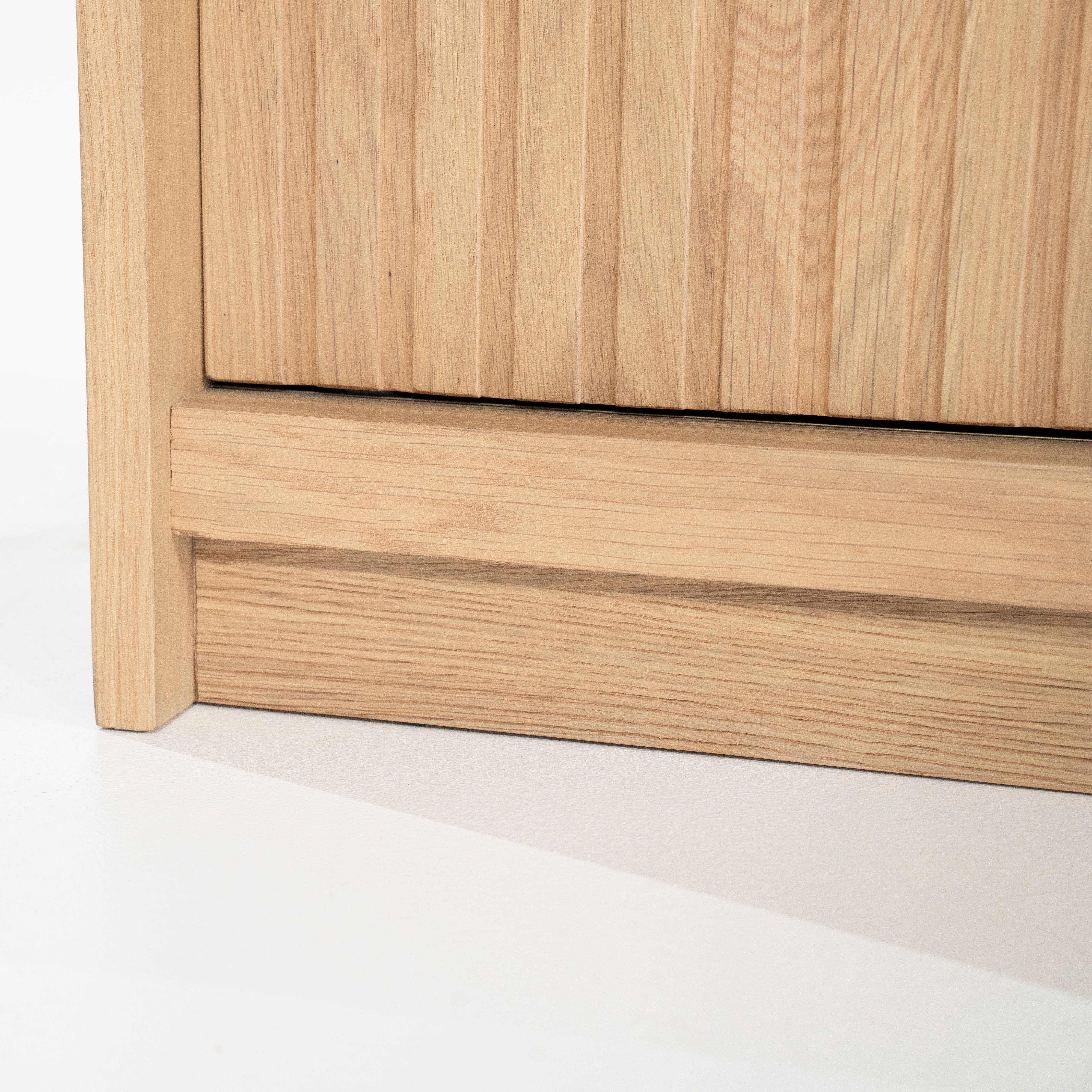 MILO Chest of Drawers Oak Wood