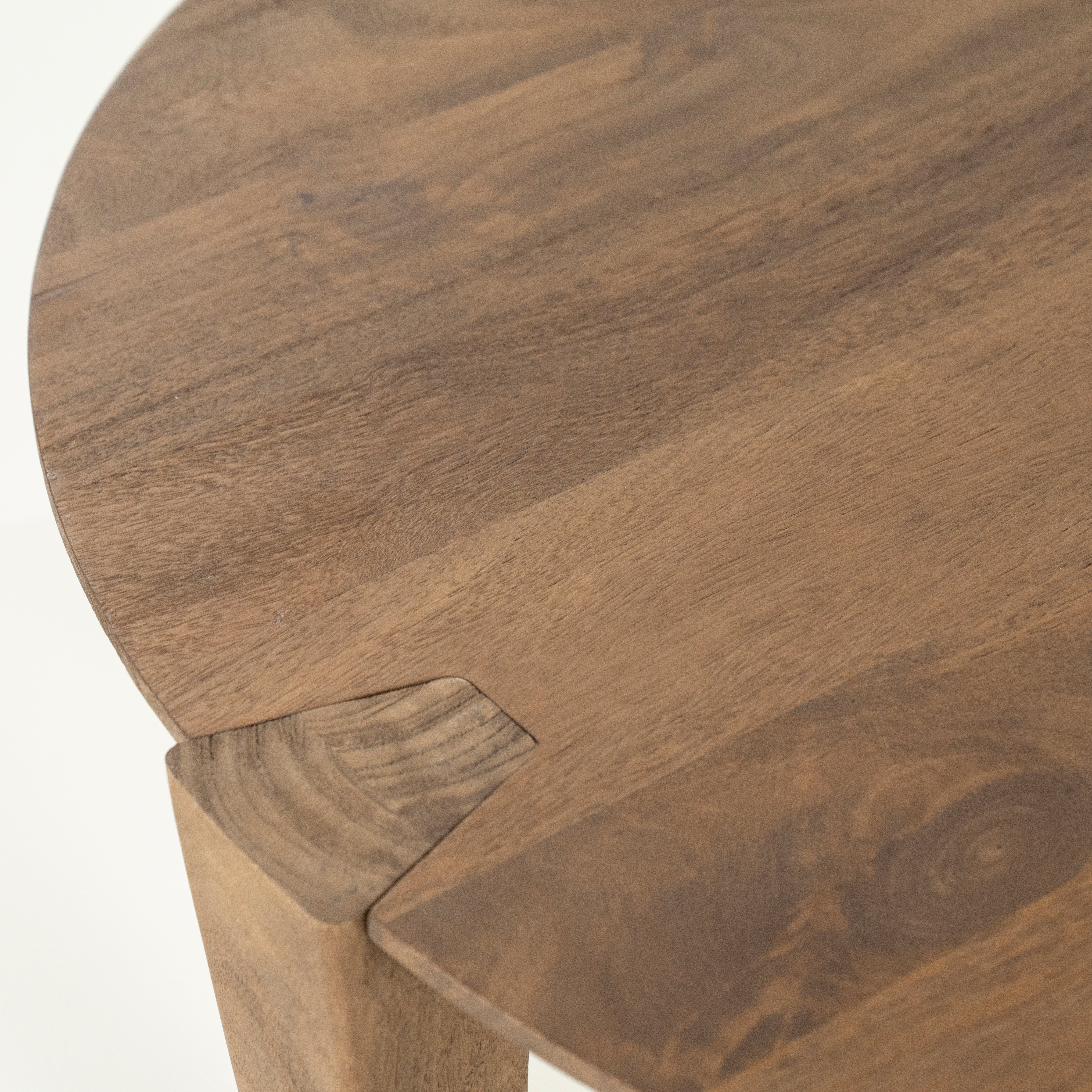 Koffietafel DAVINA mango hout