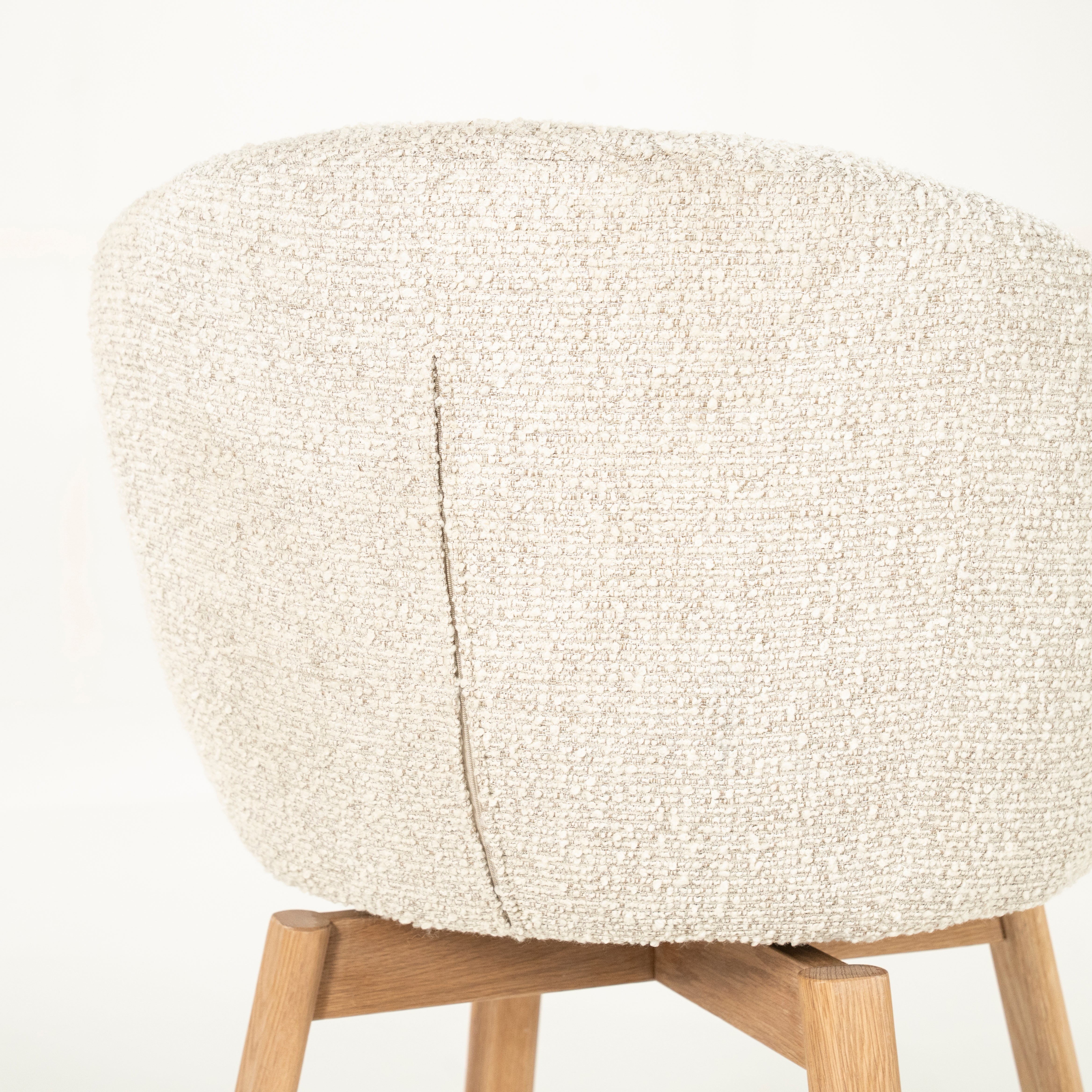 Drehstuhl LIVIA creme mit Holzfuß