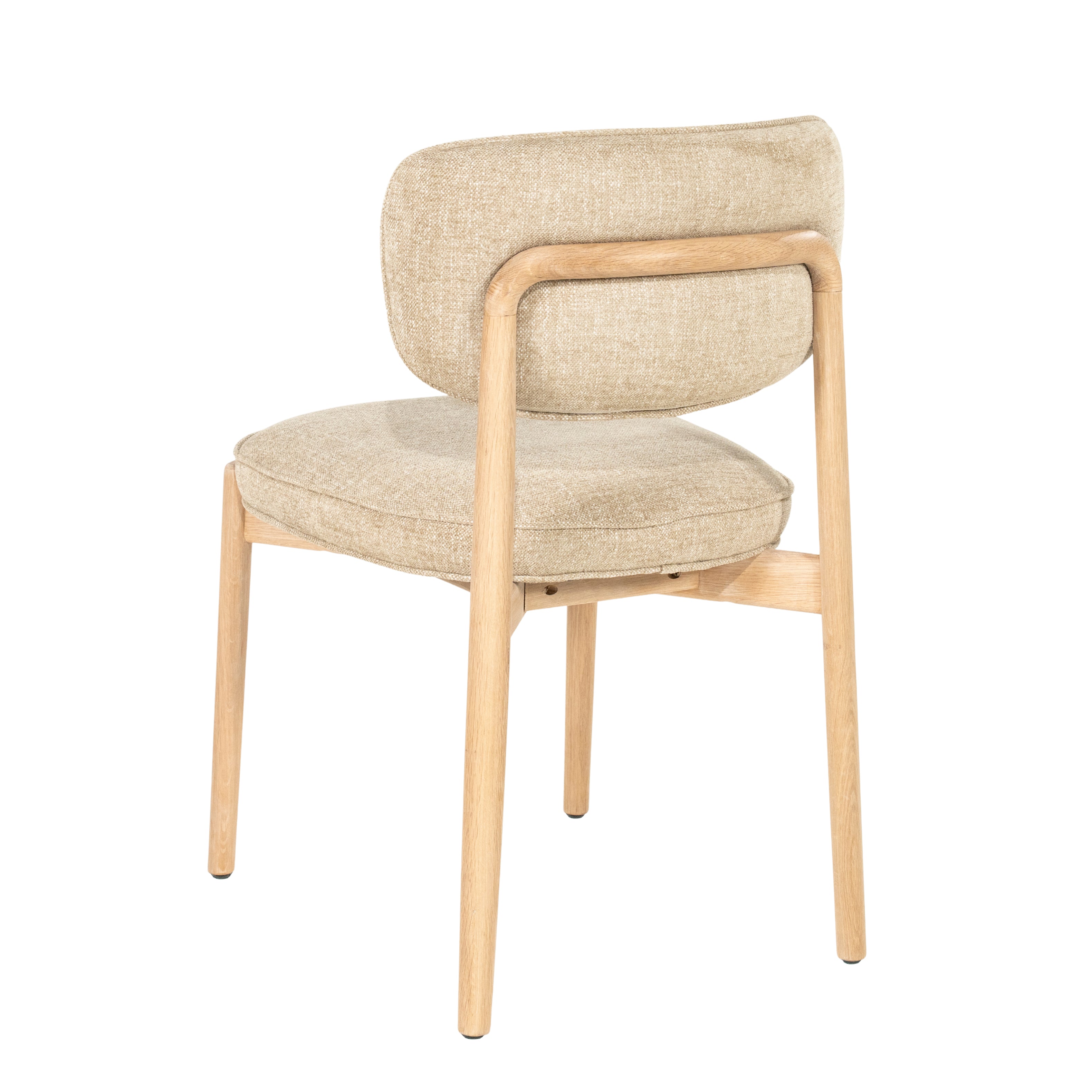 Beige RUNE stoel met een lichte eiken basis