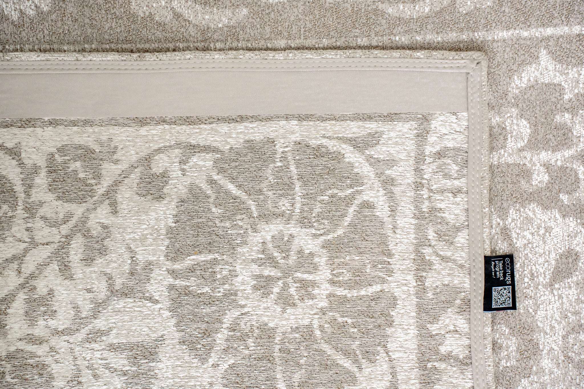 SUZANI BOREE Beige Rug