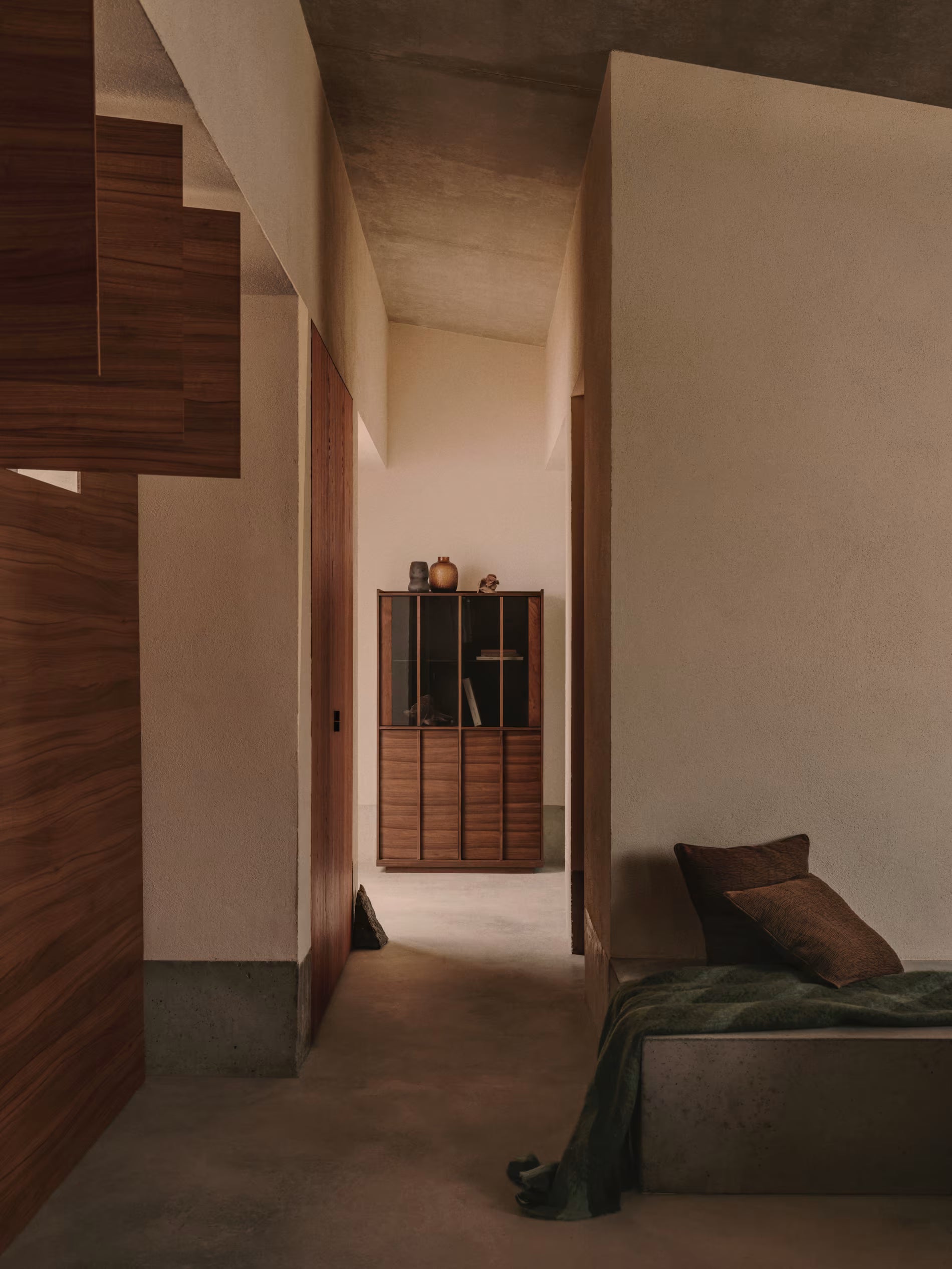 ONIX Display Cabinet in Walnut Finish