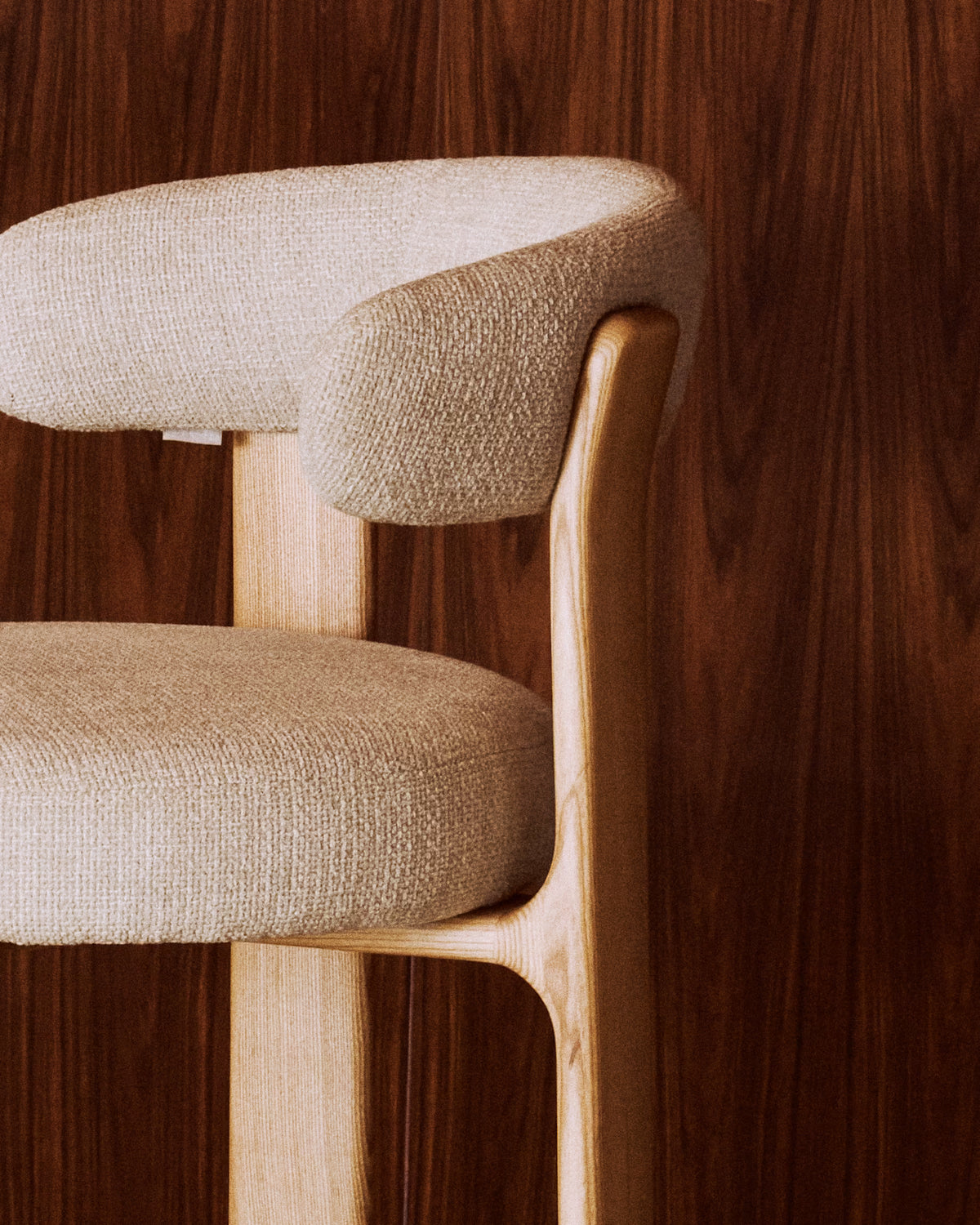 Hocker GRANITE beige chenille met essen basis